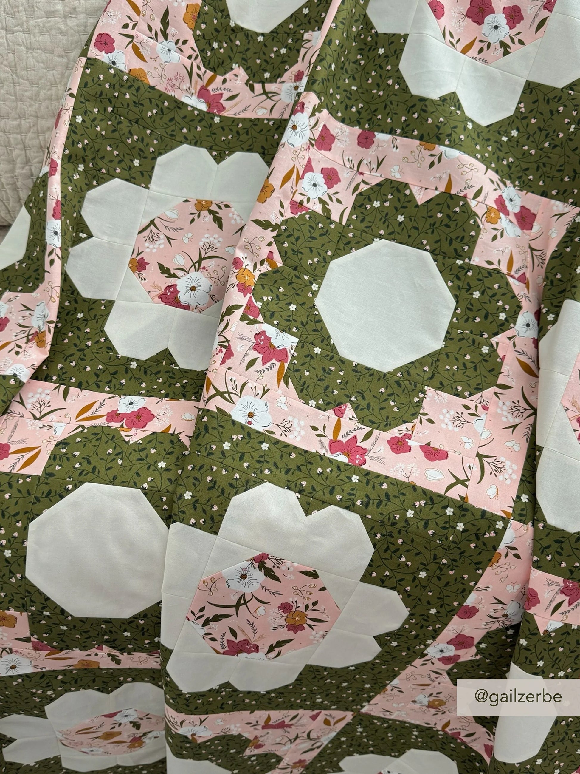 Best Buds Quilt Quilt Pattern by Pen + Paper Patterns