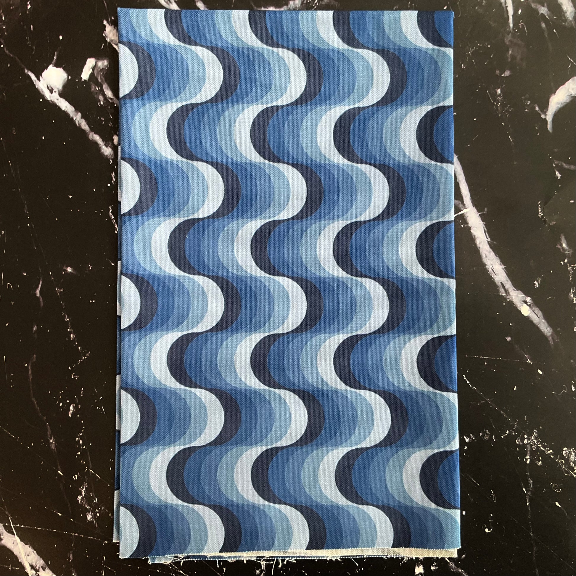 Birdie by Libs Elliot : Groove Aquarius A-1136-B