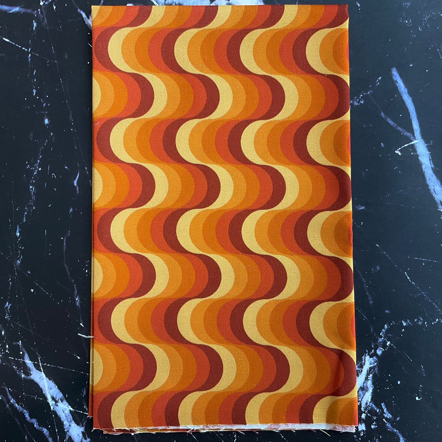 Birdie by Libs Elliot : Groove Lava A-1136-O