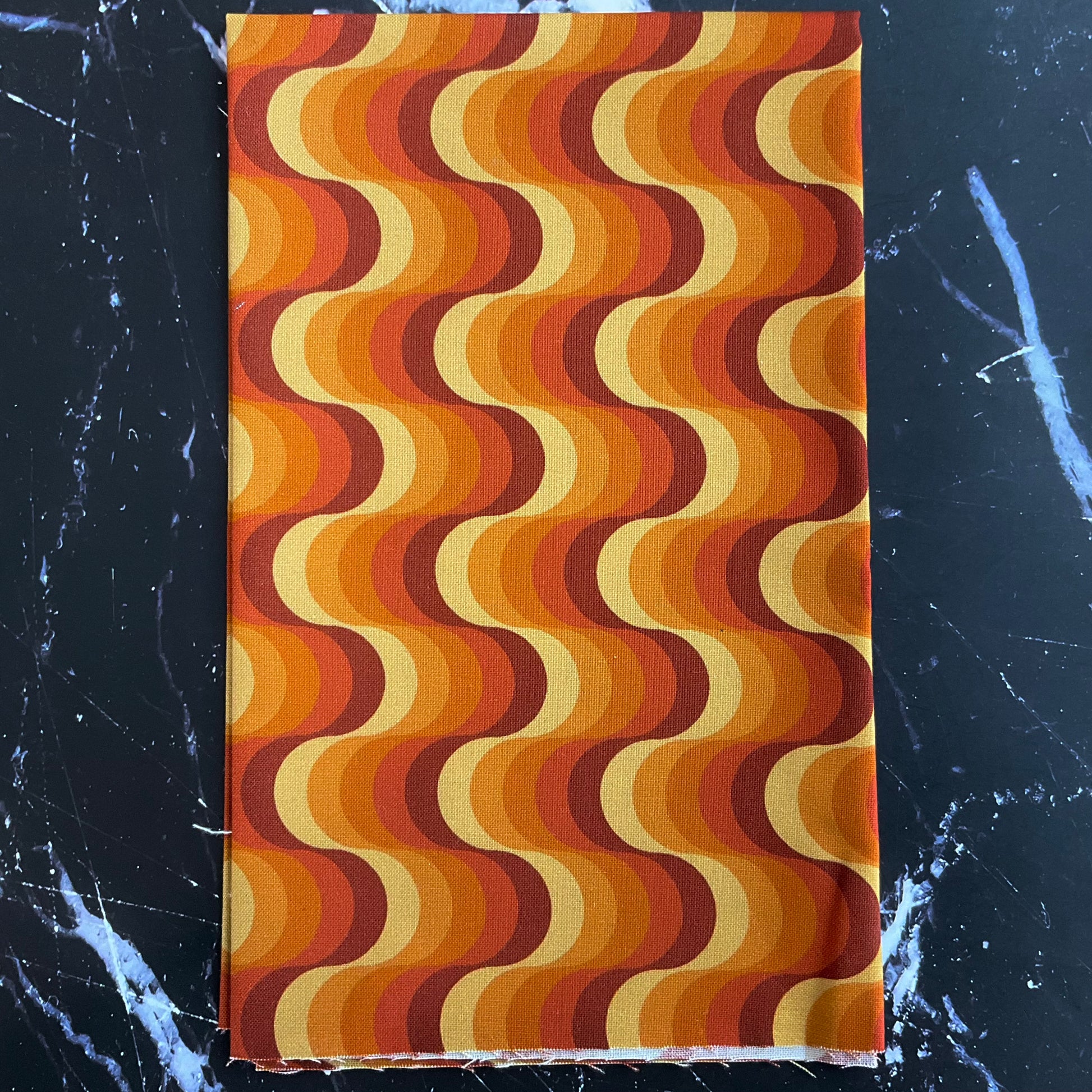 Birdie by Libs Elliot : Groove Lava A-1136-O