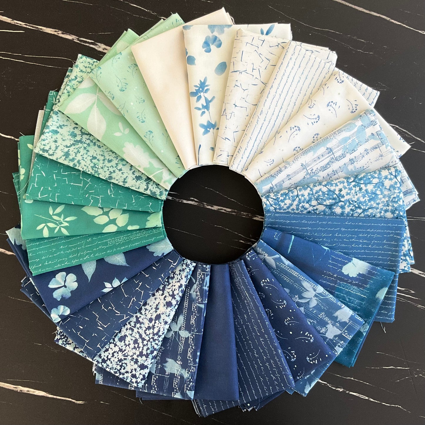 Bluebell by Janet Clare : Fabric Bundles