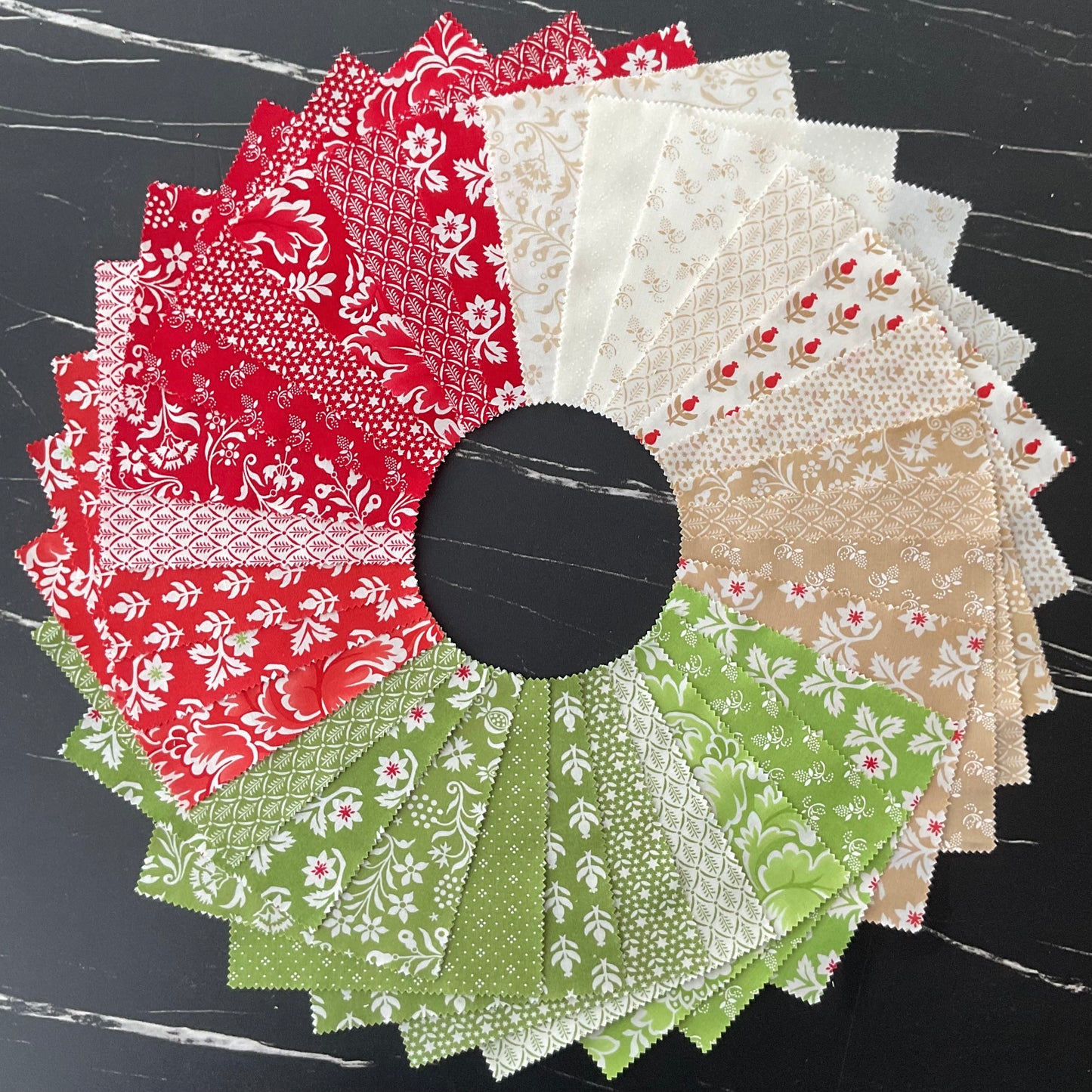 Buon Natale by Fig Tree & Co : Charm Pack