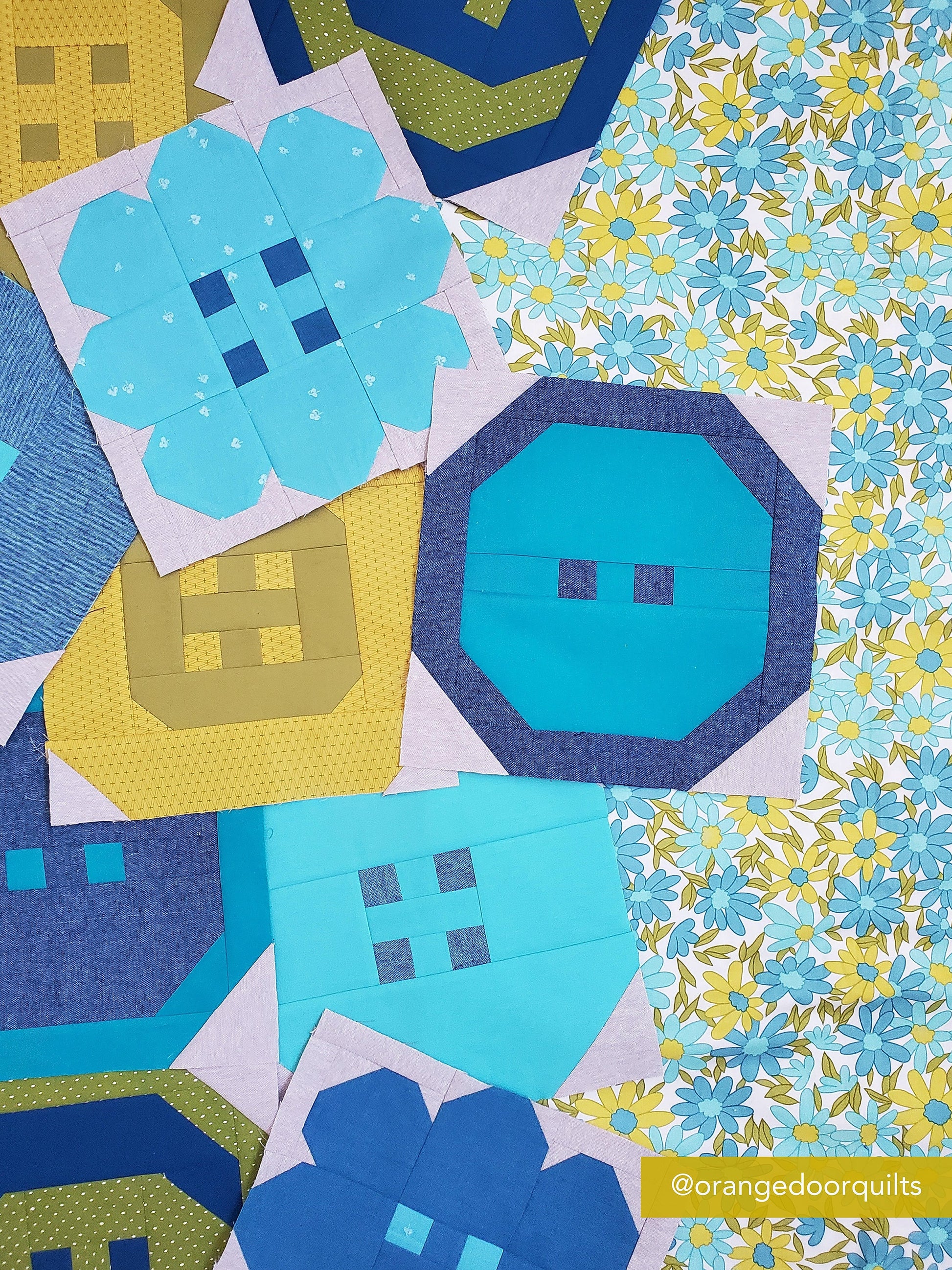 Buttoned Up Quilt Pattern by Pen + Paper Patterns