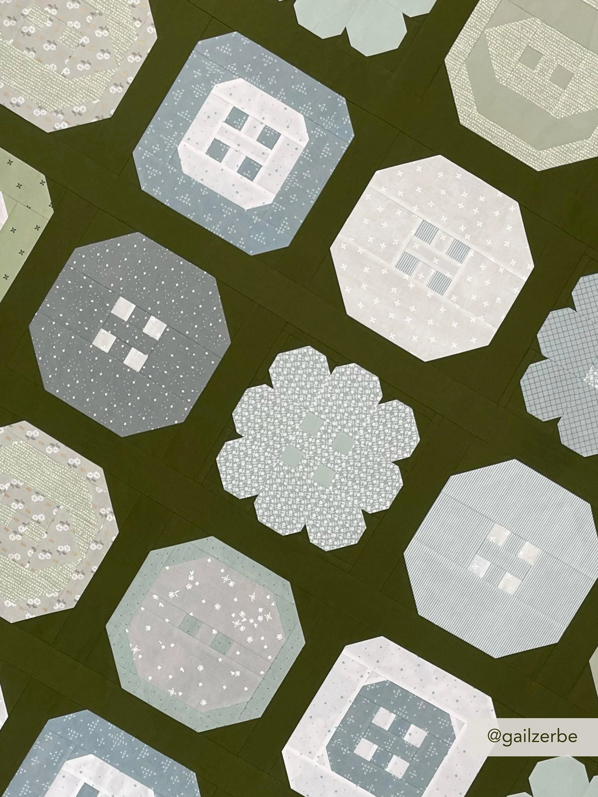 Buttoned Up Quilt Pattern by Pen + Paper Patterns