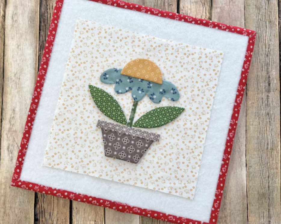 Calico Garden Sew Simple Shapes by Lori Holt