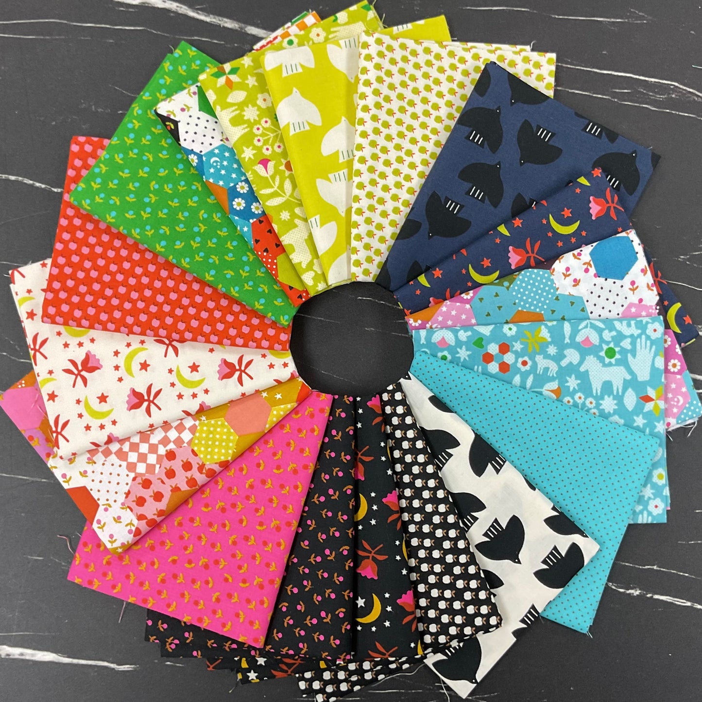 Catnap by Alexia Marcelle Abegg : Fabric Bundles