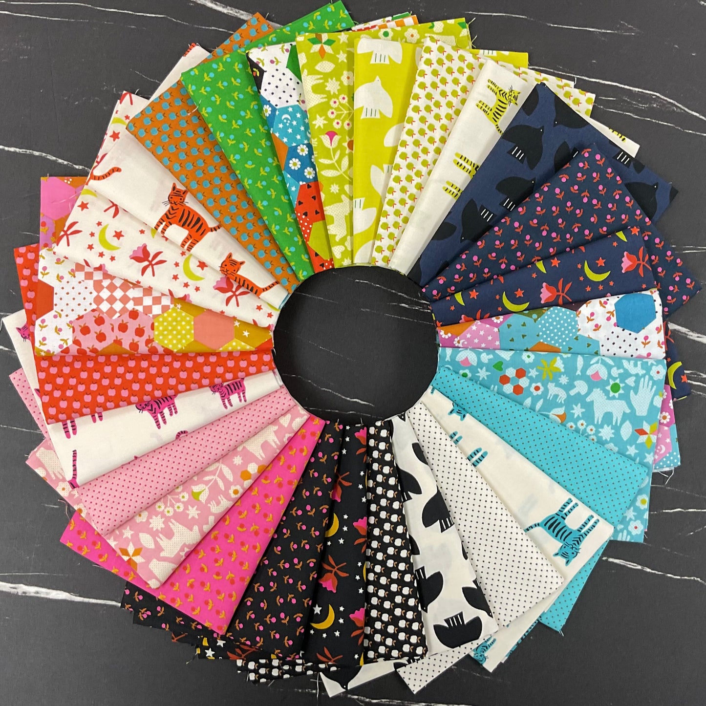 Catnap by Alexia Marcelle Abegg : Fabric Bundles