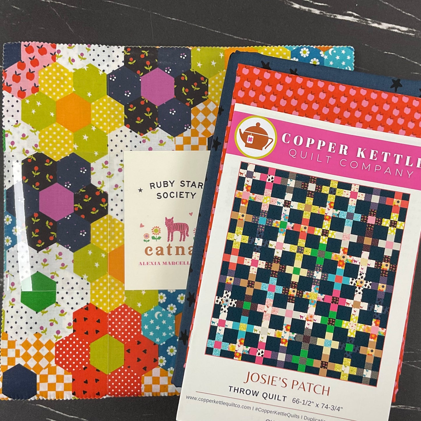 Catnap by Alexia Marcelle Abegg : Josie's Patch Quilt Kit