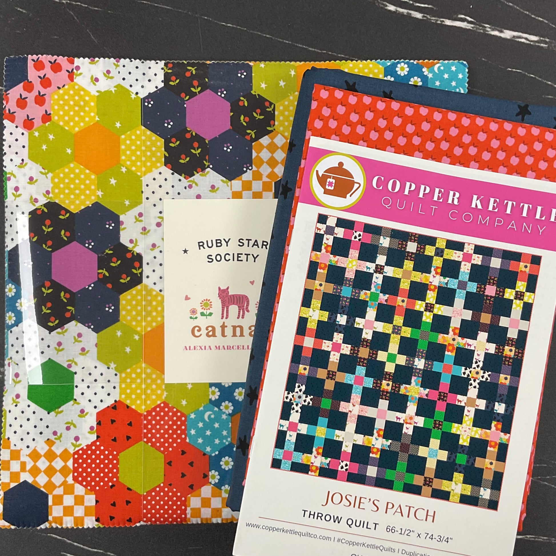 Catnap by Alexia Marcelle Abegg : Josie's Patch Quilt Kit