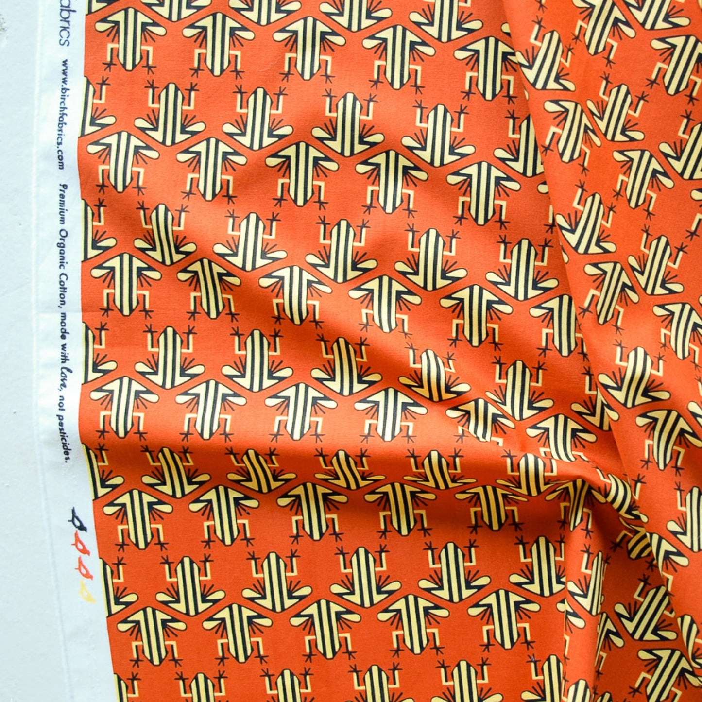 Charley Harper Discovery Place - Yellow Dart Frog Poplin CH-357