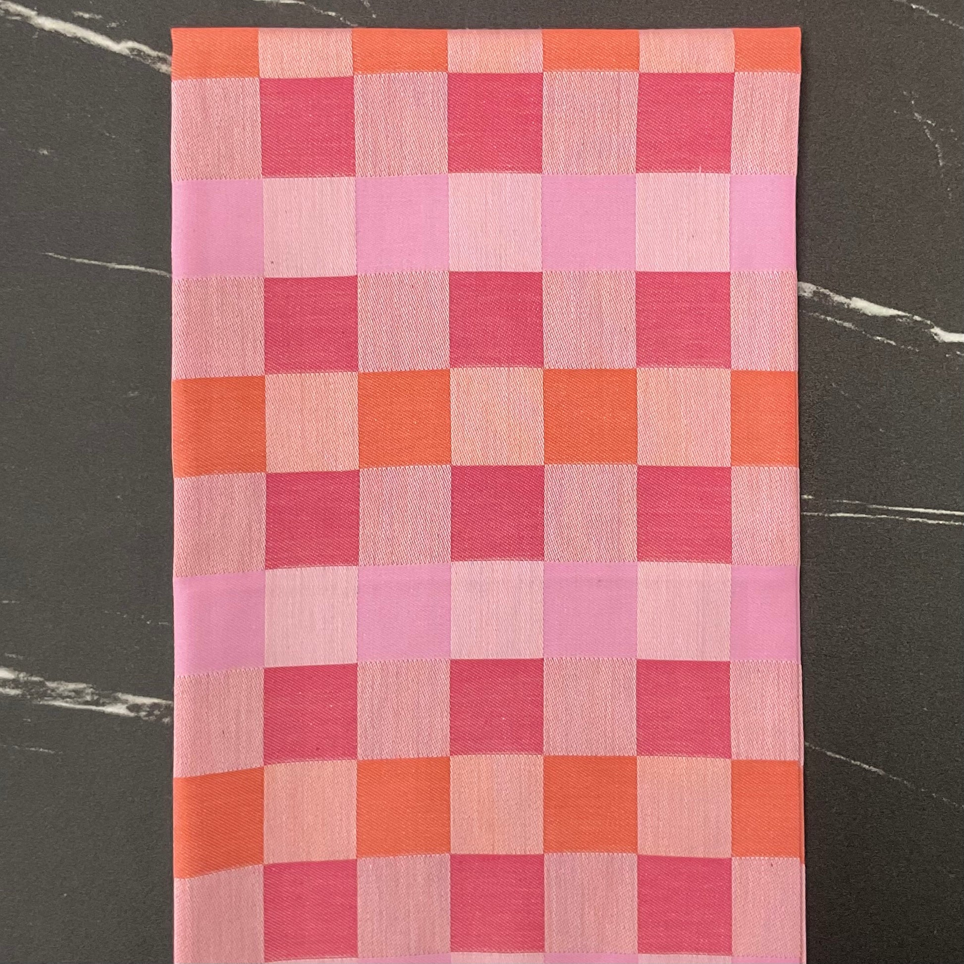 Check Mates by Anna Maria Horner-Parry : Alternate Bubblegum WAMT110-23L