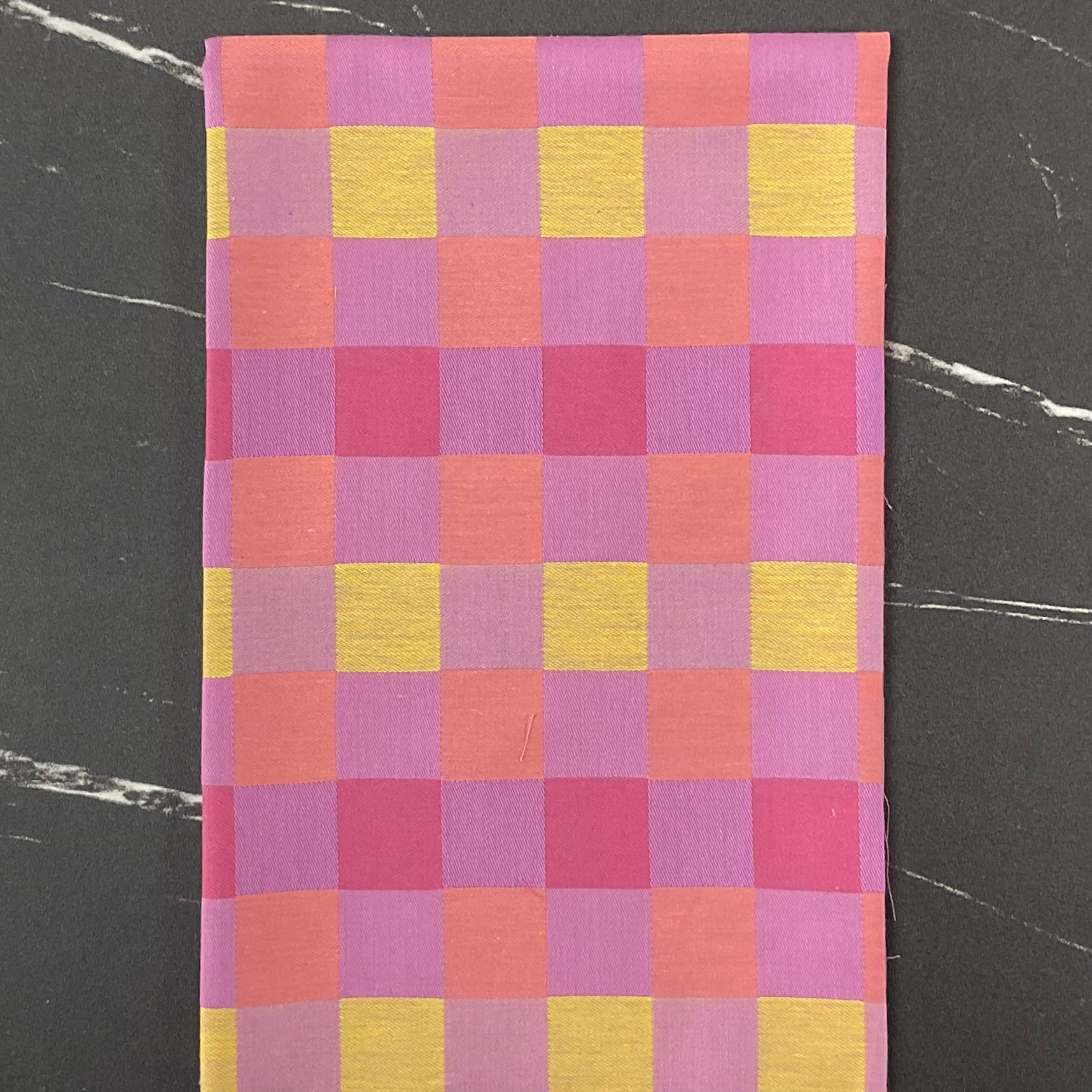 Check Mates by Anna Maria Horner-Parry : Alternate Perfume WAMT110-23C