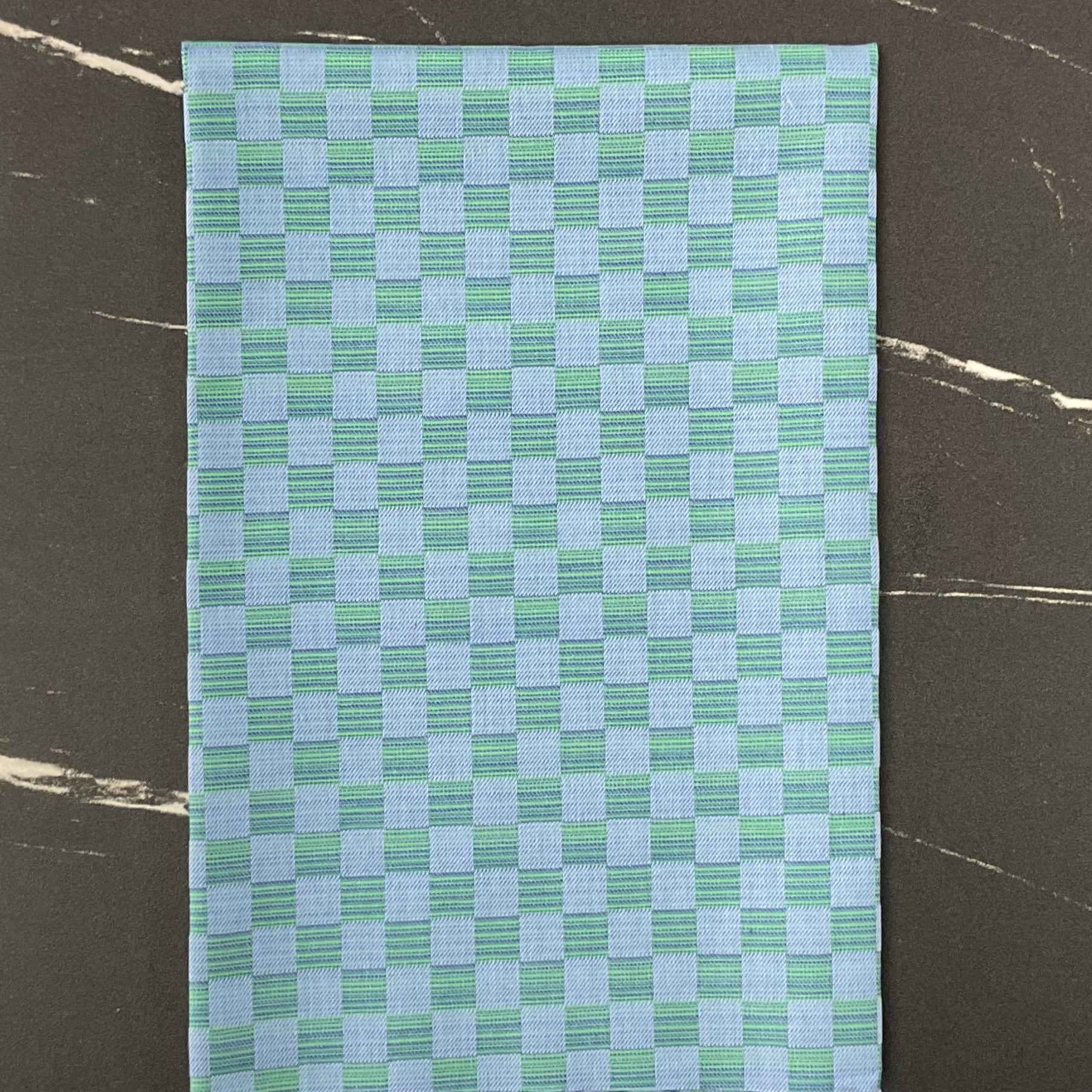 Check Mates by Anna Maria Horner-Parry : Gameboard Sea WAMT109-86C