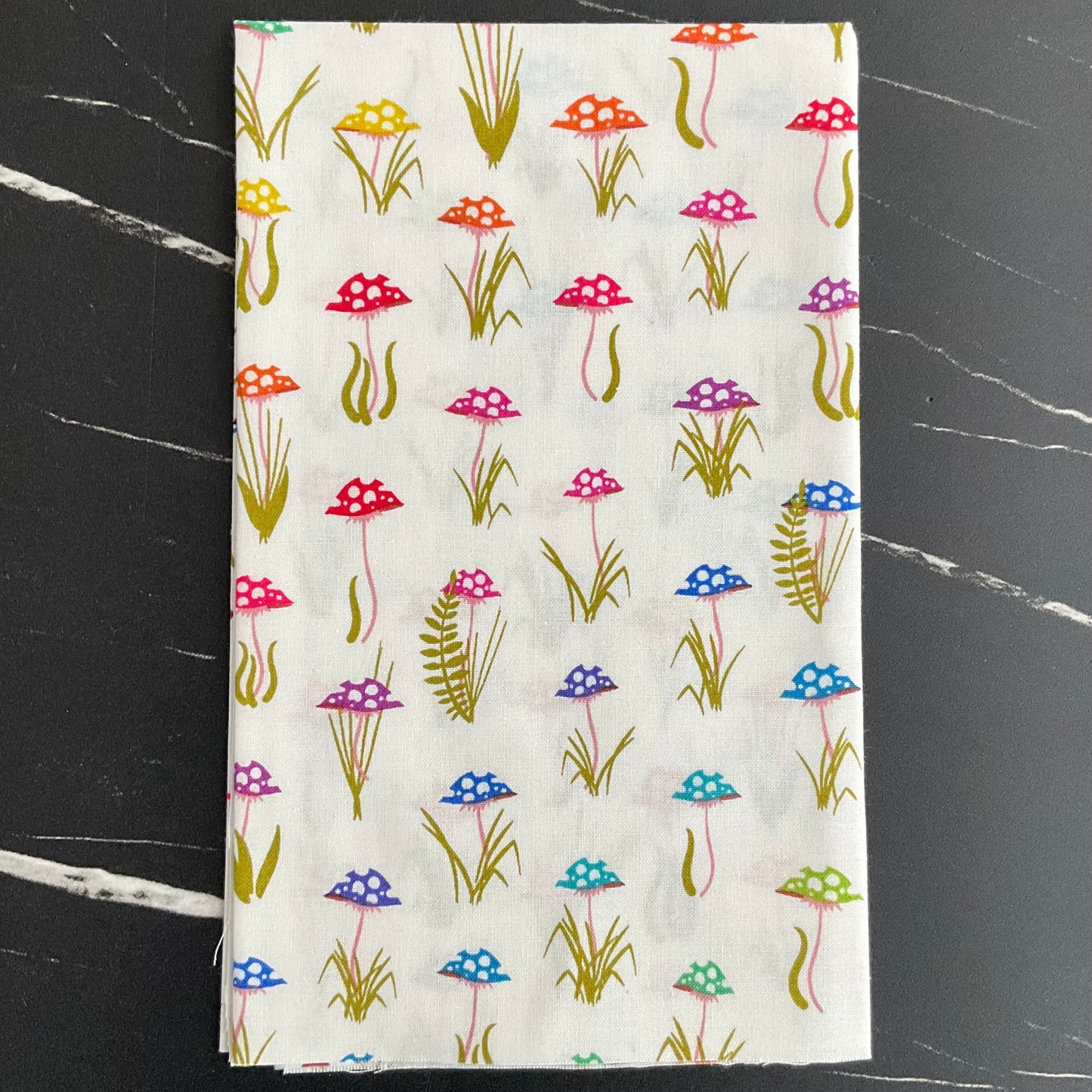 Color Wheel by Alison Glass : Mushroom Parade Day A1444-L