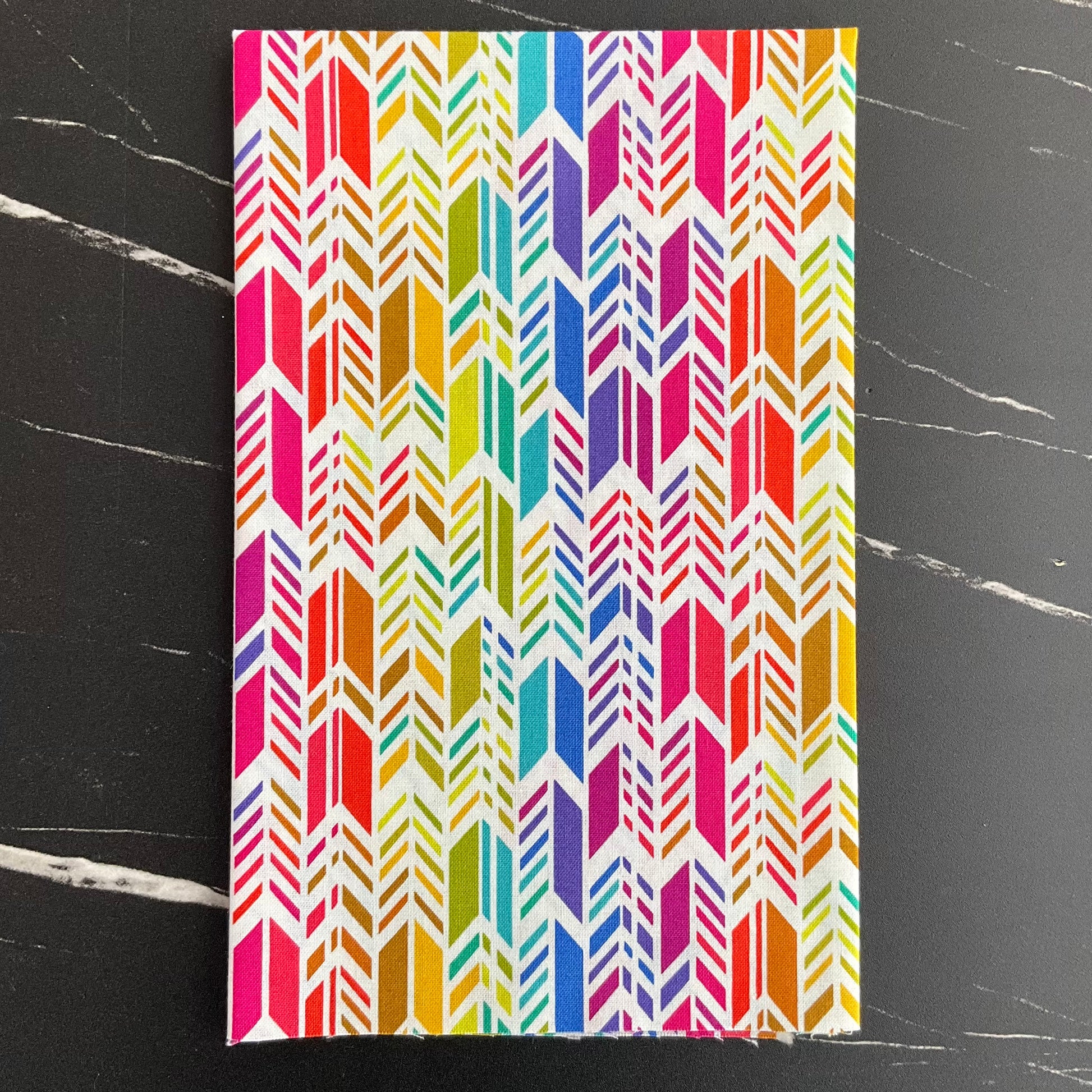 Color Wheel by Alison Glass : Spectrum Feathers Day A1445-L