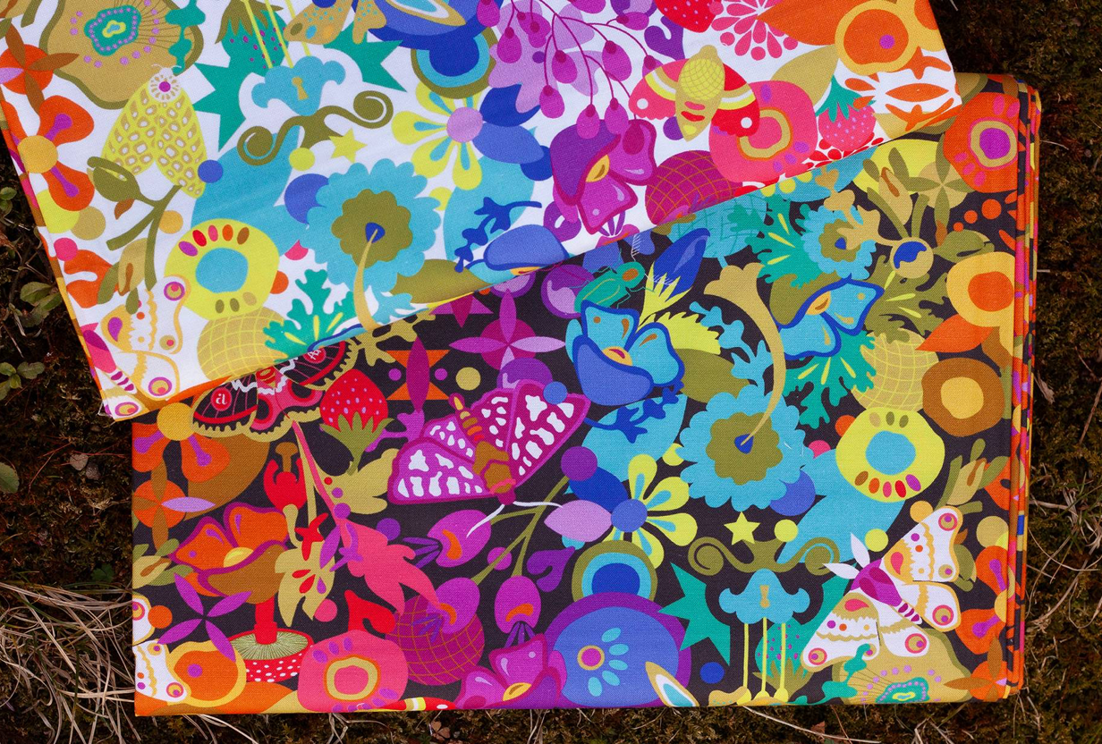 Color Wheel by Alison Glass : Through The Kaleidoscope Light Quilt Kit