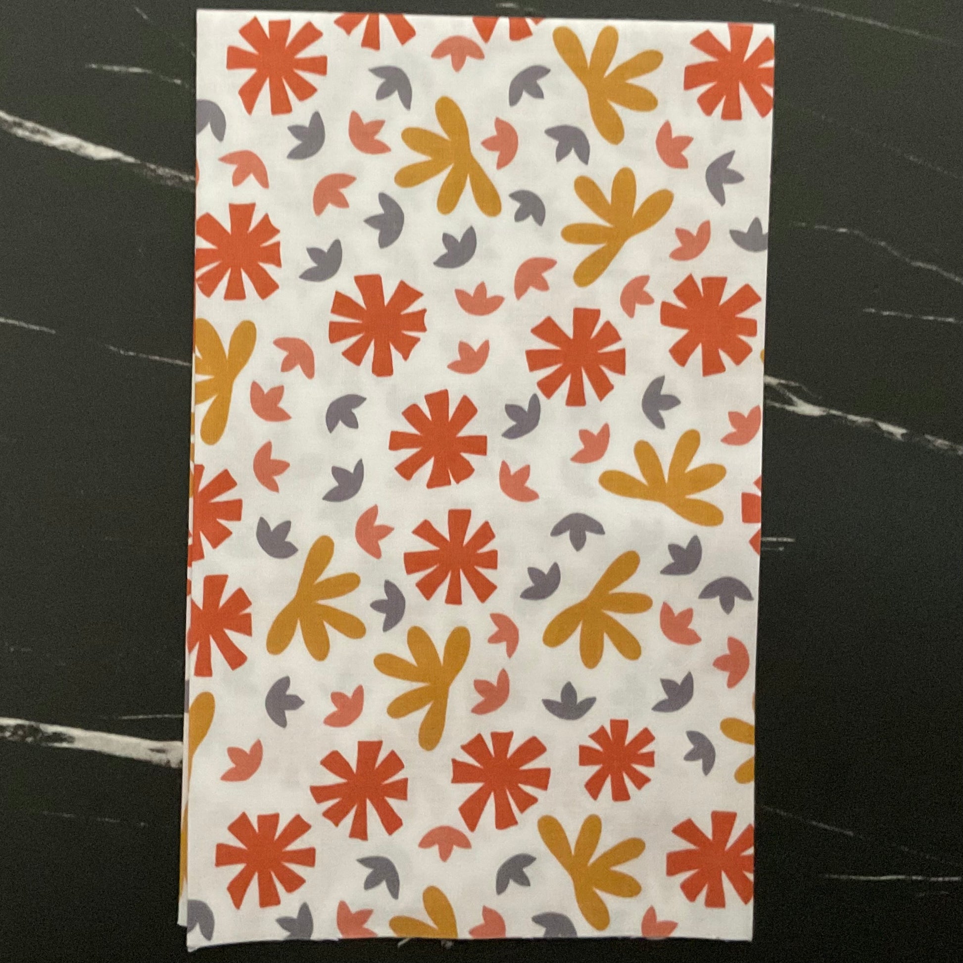 Conway Cottage by Karen Lewis Textiles : Meadow White A1416-L