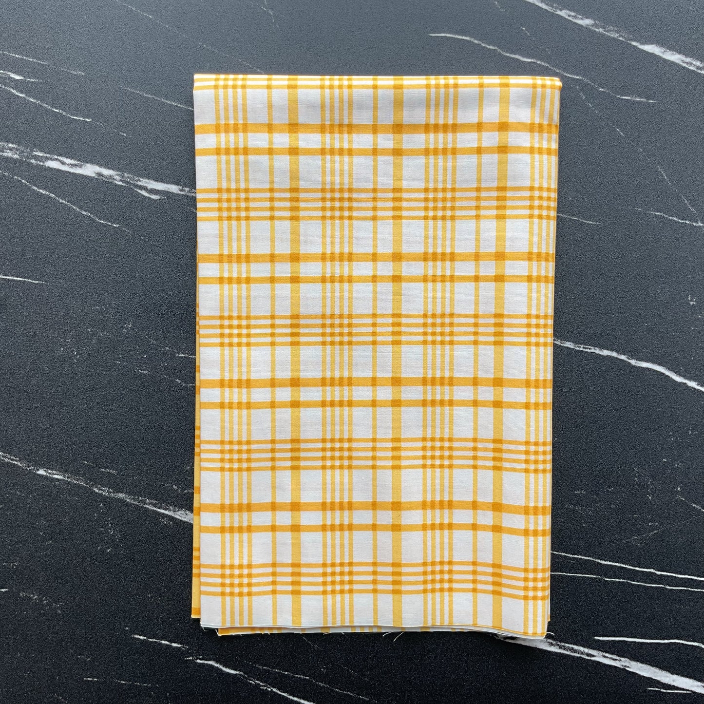 Daisy by Maureen Cracknell - Fabric Bundles