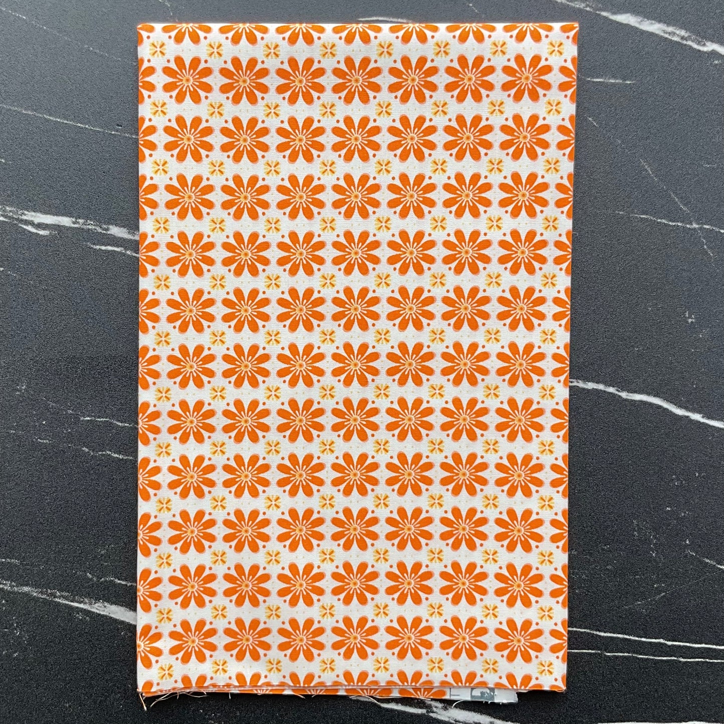 Daisy by Maureen Cracknell Follow the Sun DSY24413