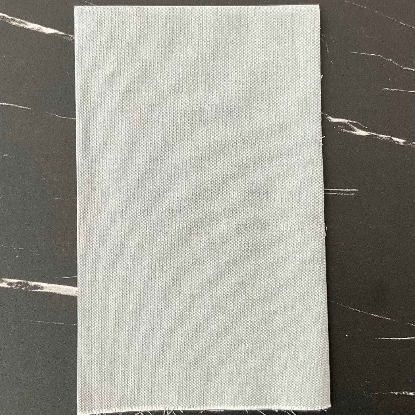 Dreamweaver Chambray by P&B Textiles : DCHA 5647 LSB