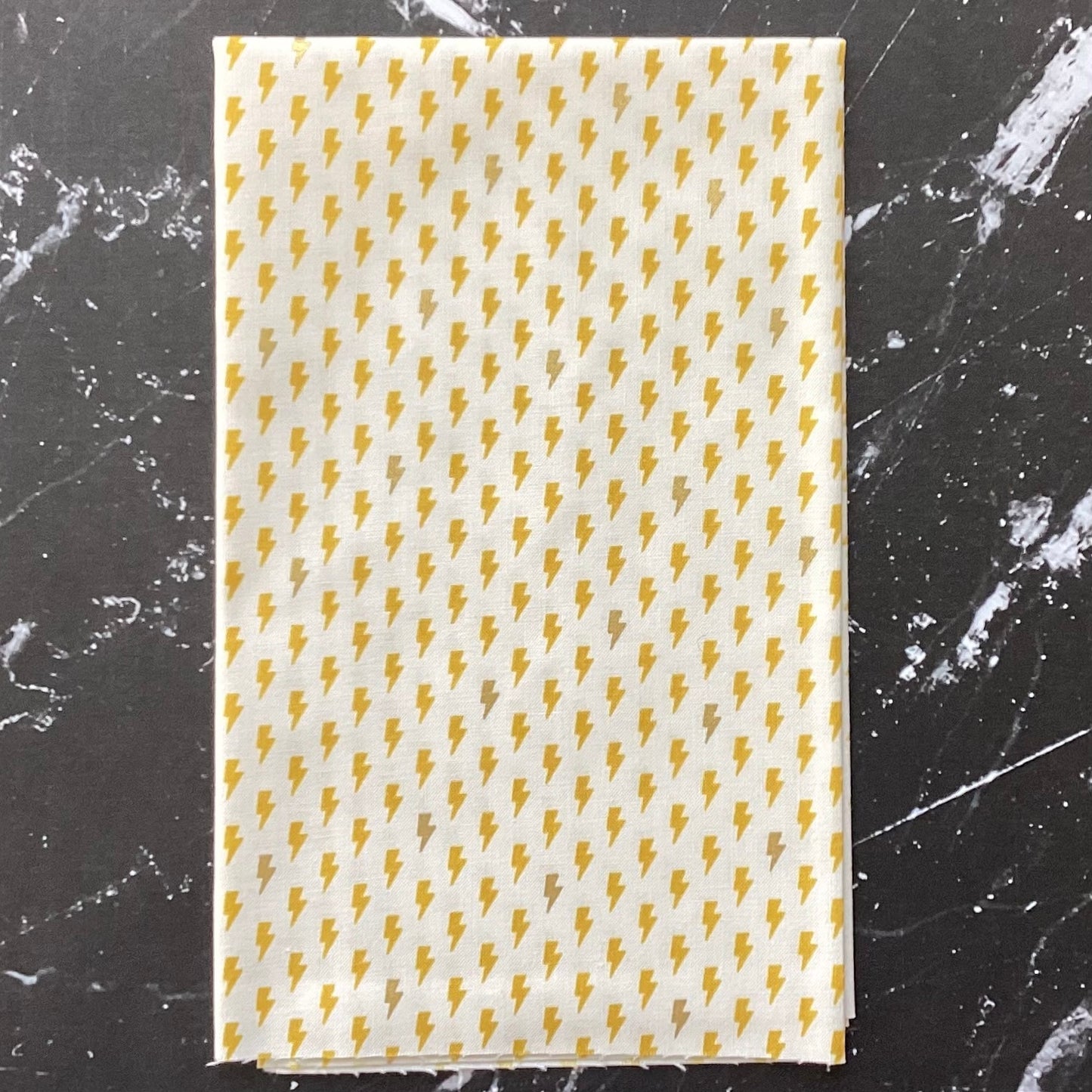 East Coast by Megan Kampa : Hot Strike Lightening Metallic MK105-LI3M