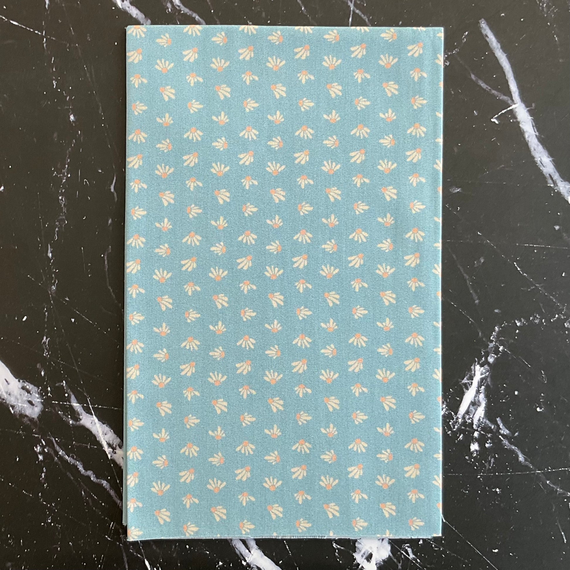 Evolve by Suzy Quilts - Coneflower Cerulean EVO60414