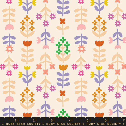 Favorite Flowers by Ruby Star Collaborative : Meadow Natural RS5147 11