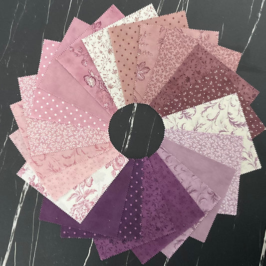 Favorites~Lavender Fields by 3 Sisters : Mini Charm 44361MC