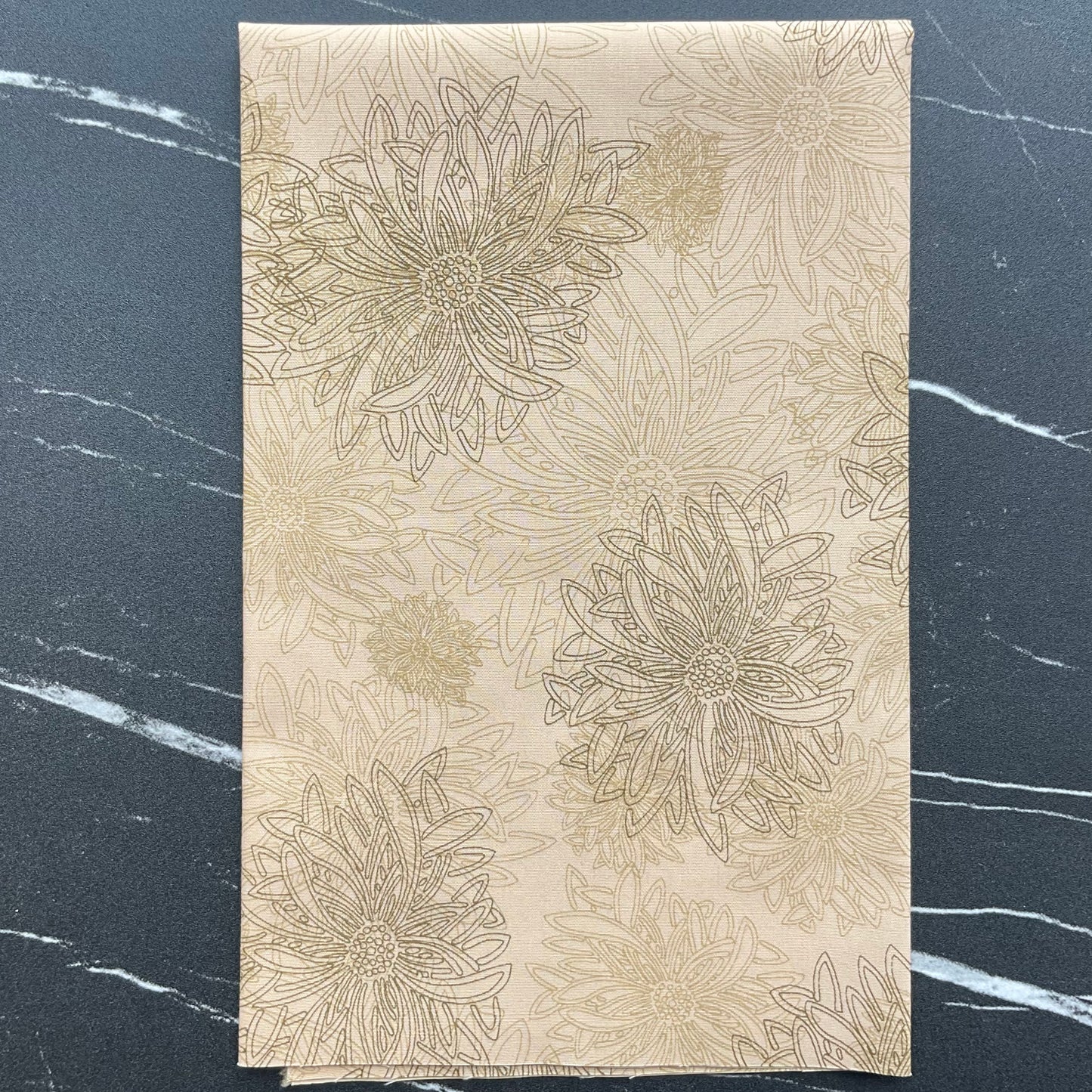 Floral Elements : FE-522 Cookie Dough