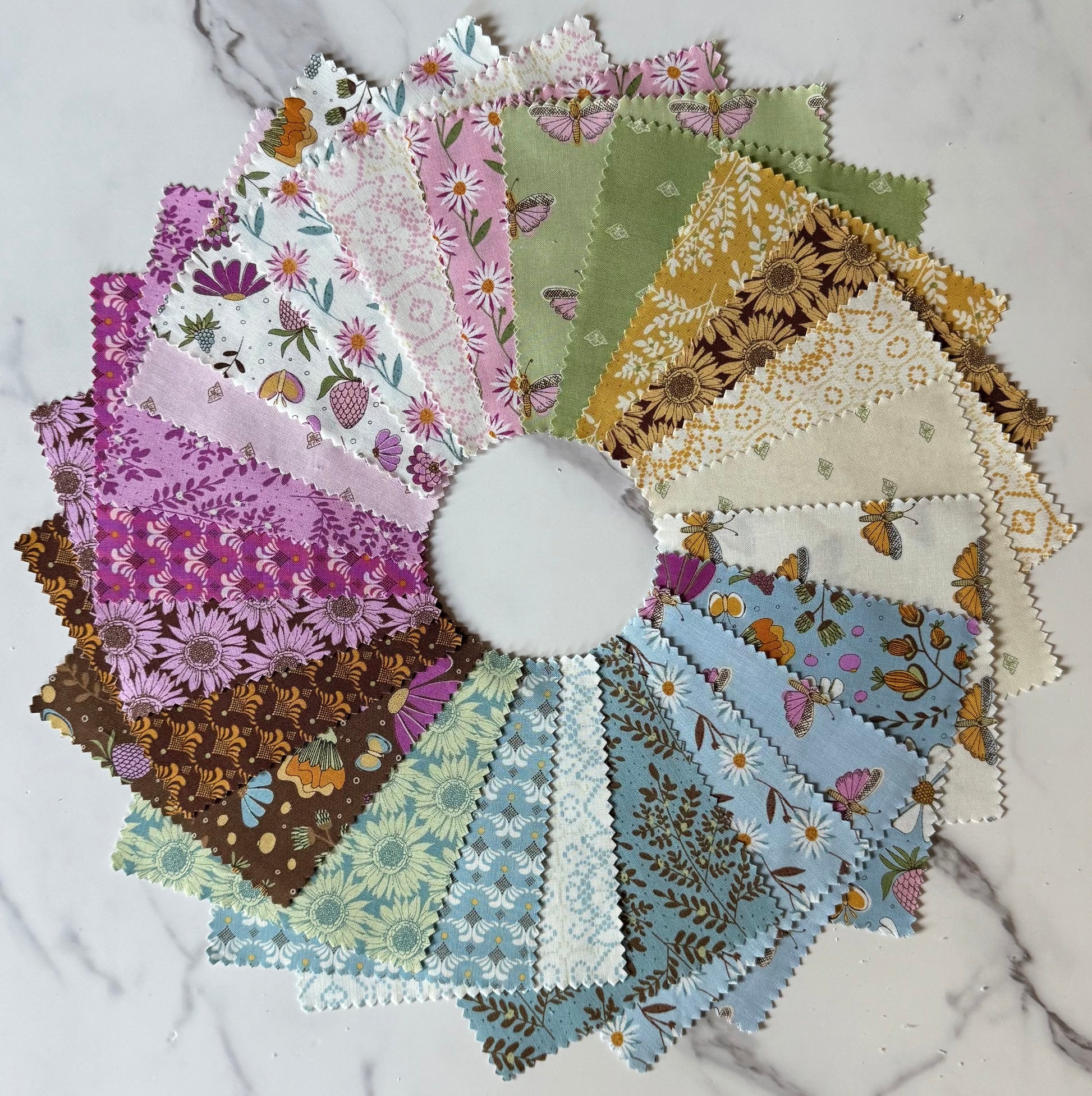 Flourish by Alexandra Bordallo : Charm Pack