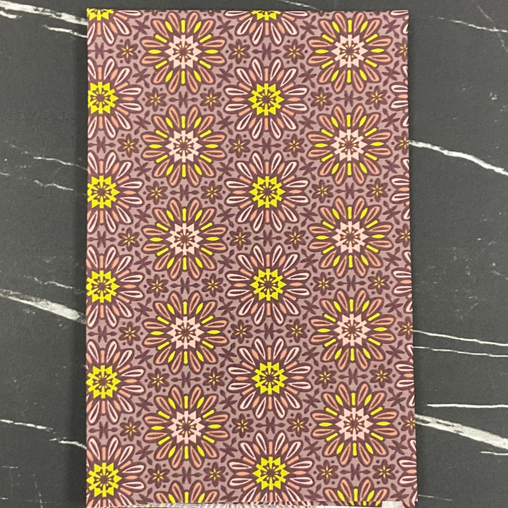 GeoBloom by Sewcial Bee Collective : Radiant SBC-GB-1012