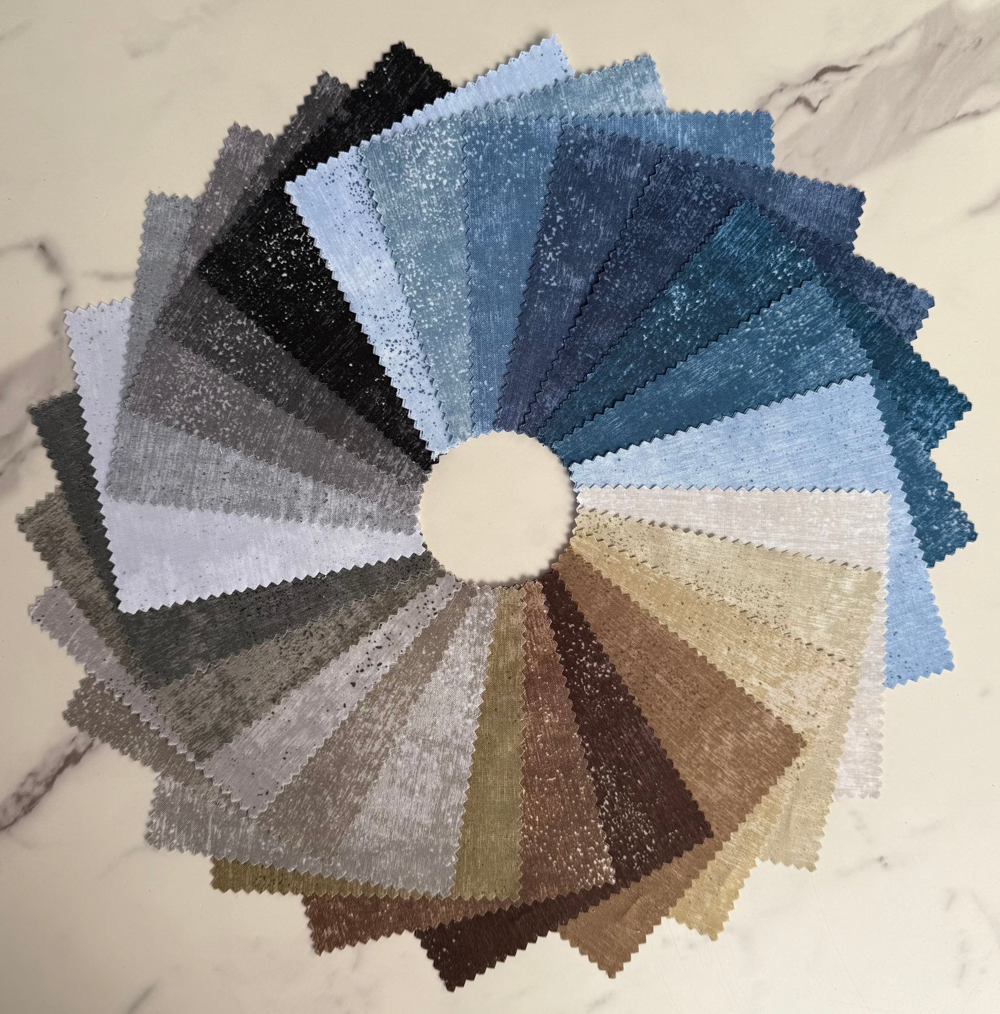 Glaze III by Libs Elliott : Charm Pack