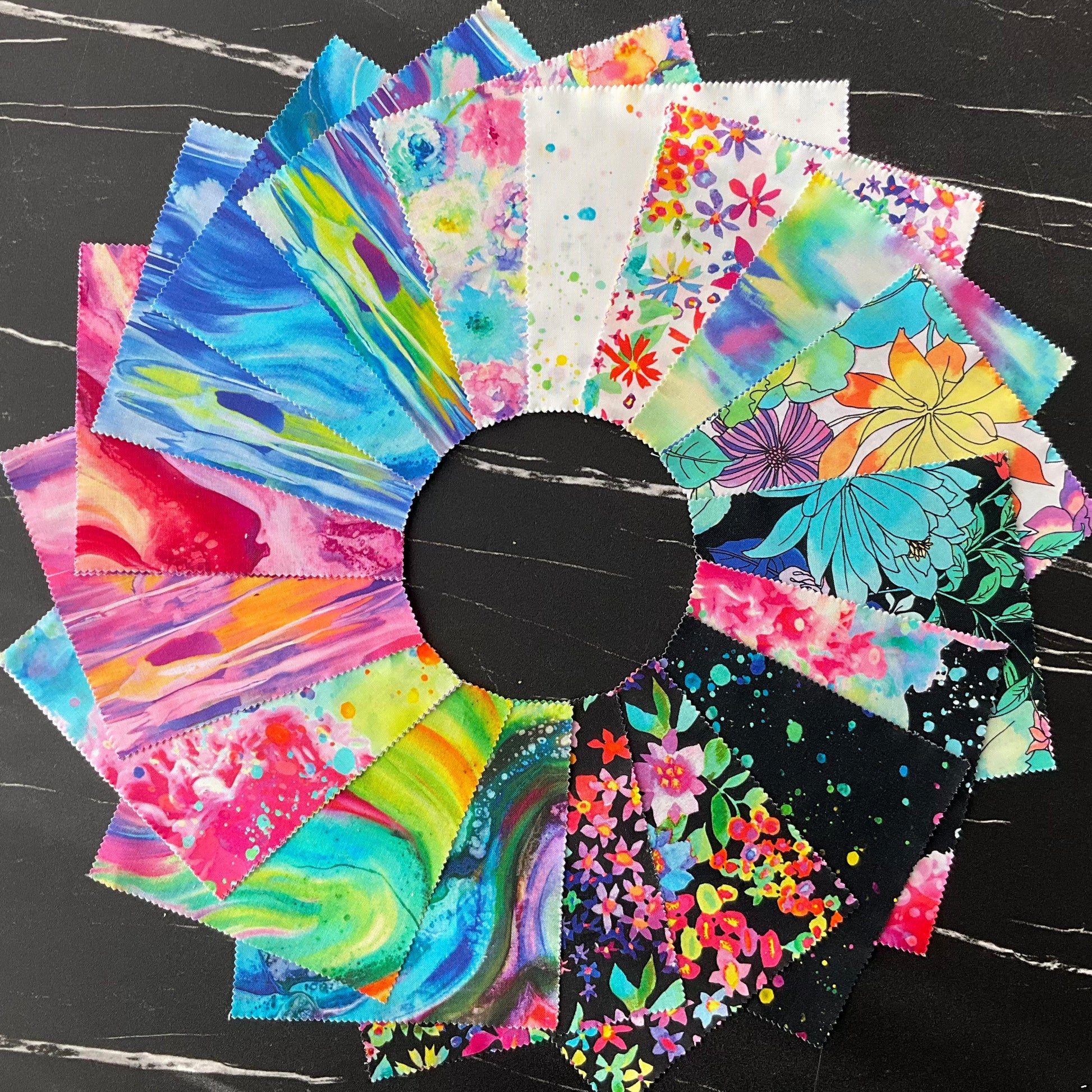 Gradients Euphoria by Moda : Charm Pack