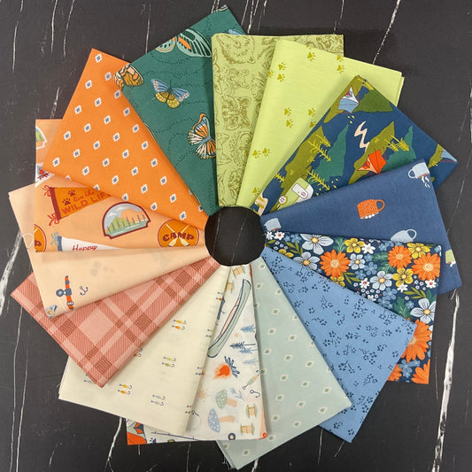 Happy Camper by Maureen Cracknell : Bundle with 2 Panels