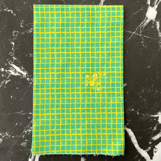 Heather Ross by Hand : Windowpane Green 54256D-10