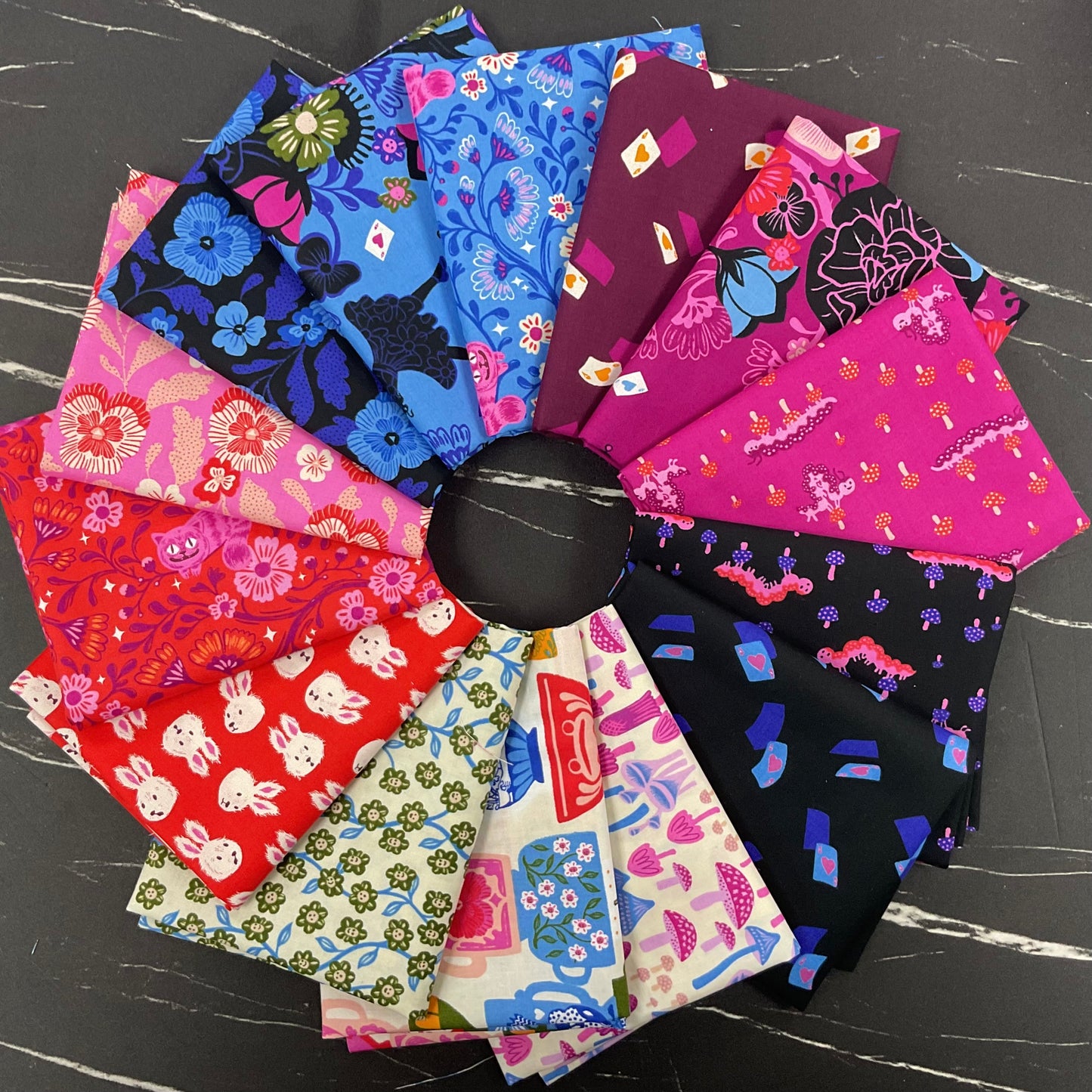 Hello Alice by Sarah Watts : Fabric Bundles