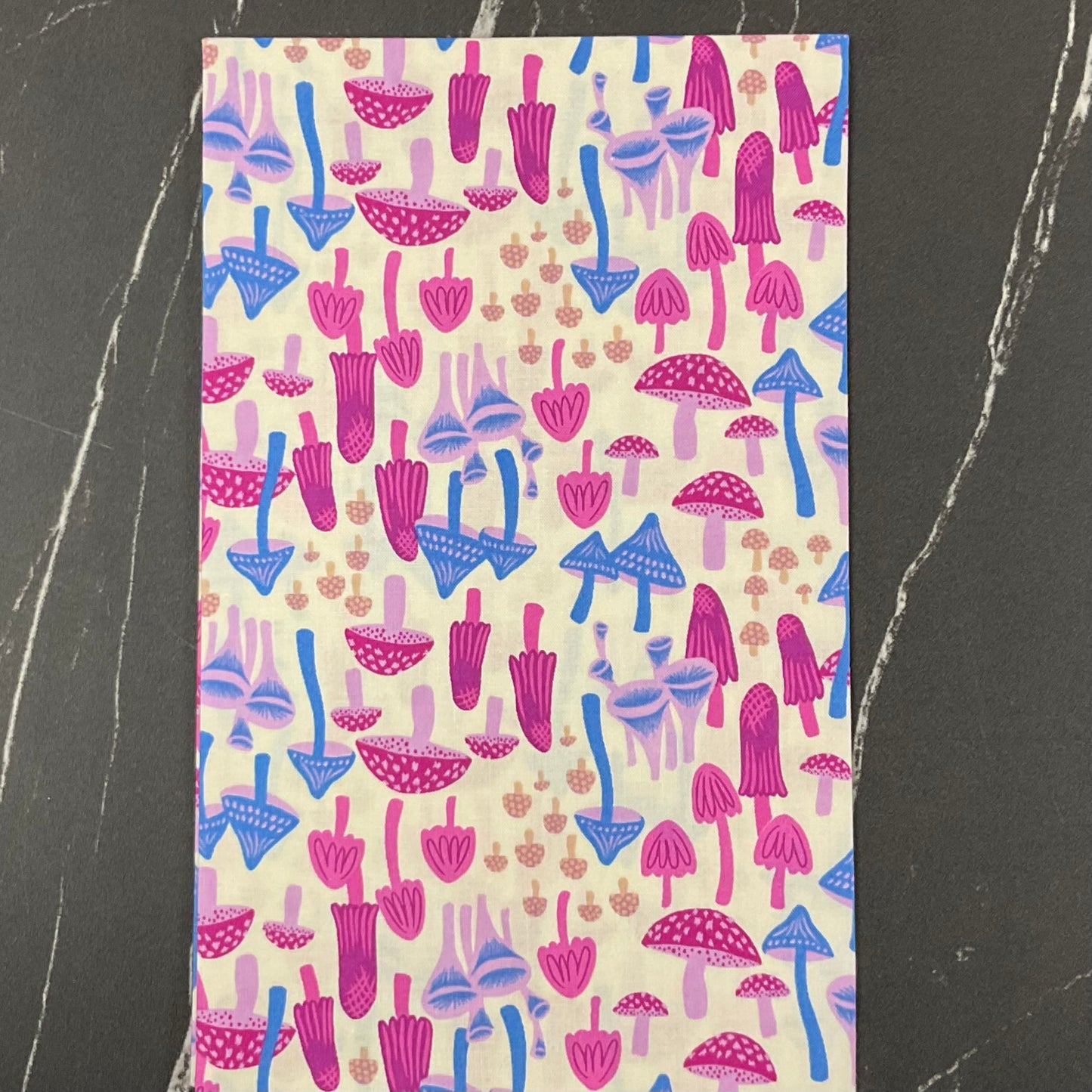 Hello Alice by Sarah Watts : Coordinating Fabric Bundles