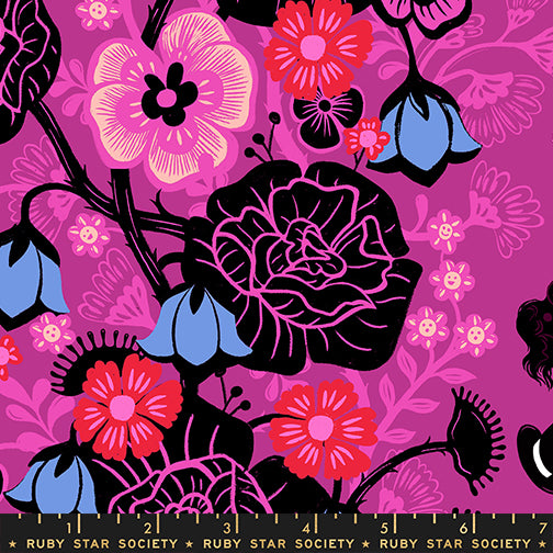 Hello Alice by Sarah Watts : Rabbit Hole Berry RS2121 12 – Modern