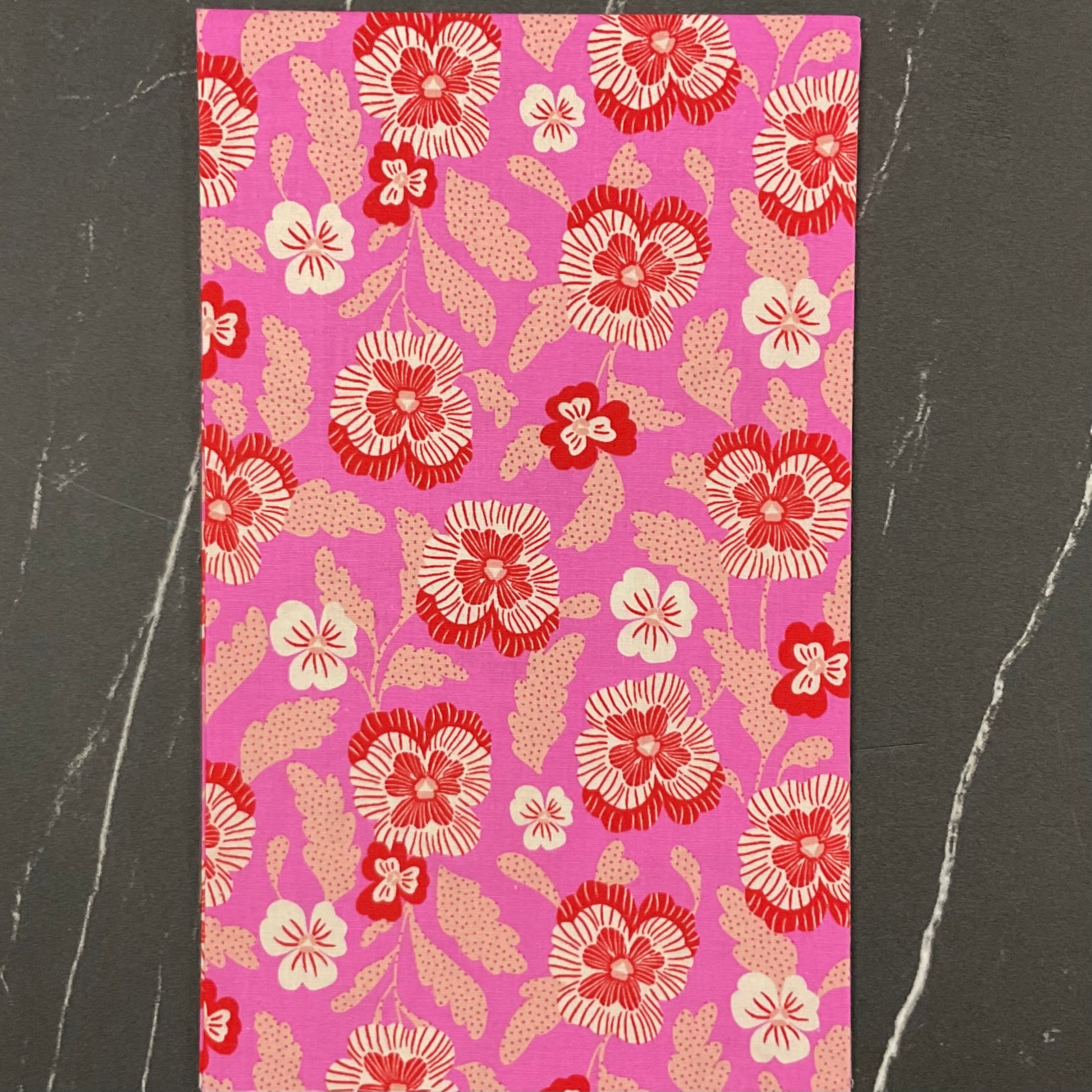 Hello Alice by Sarah Watts : Coordinating Fabric Bundles