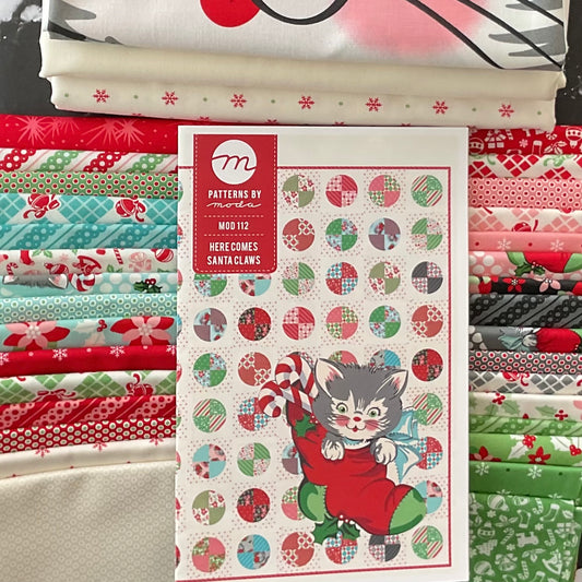 Here Comes Santa Claws Quilt Kit featuring Kitty Christmas