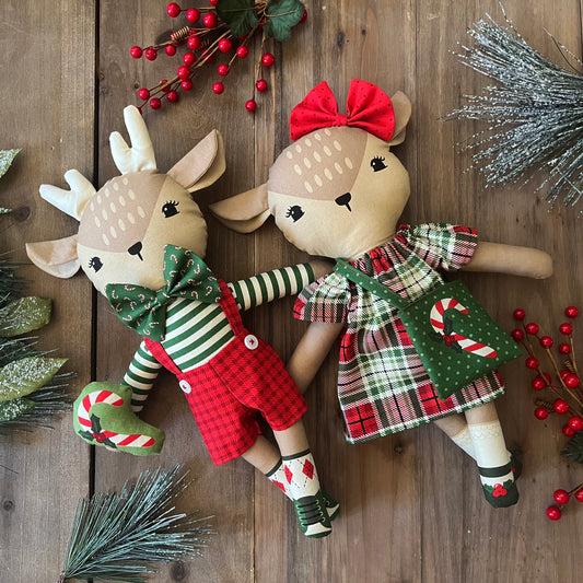 Holiday Cheer by Stacy Iest Hsu : Reindeer Stuffies Panel Natural 20979 11