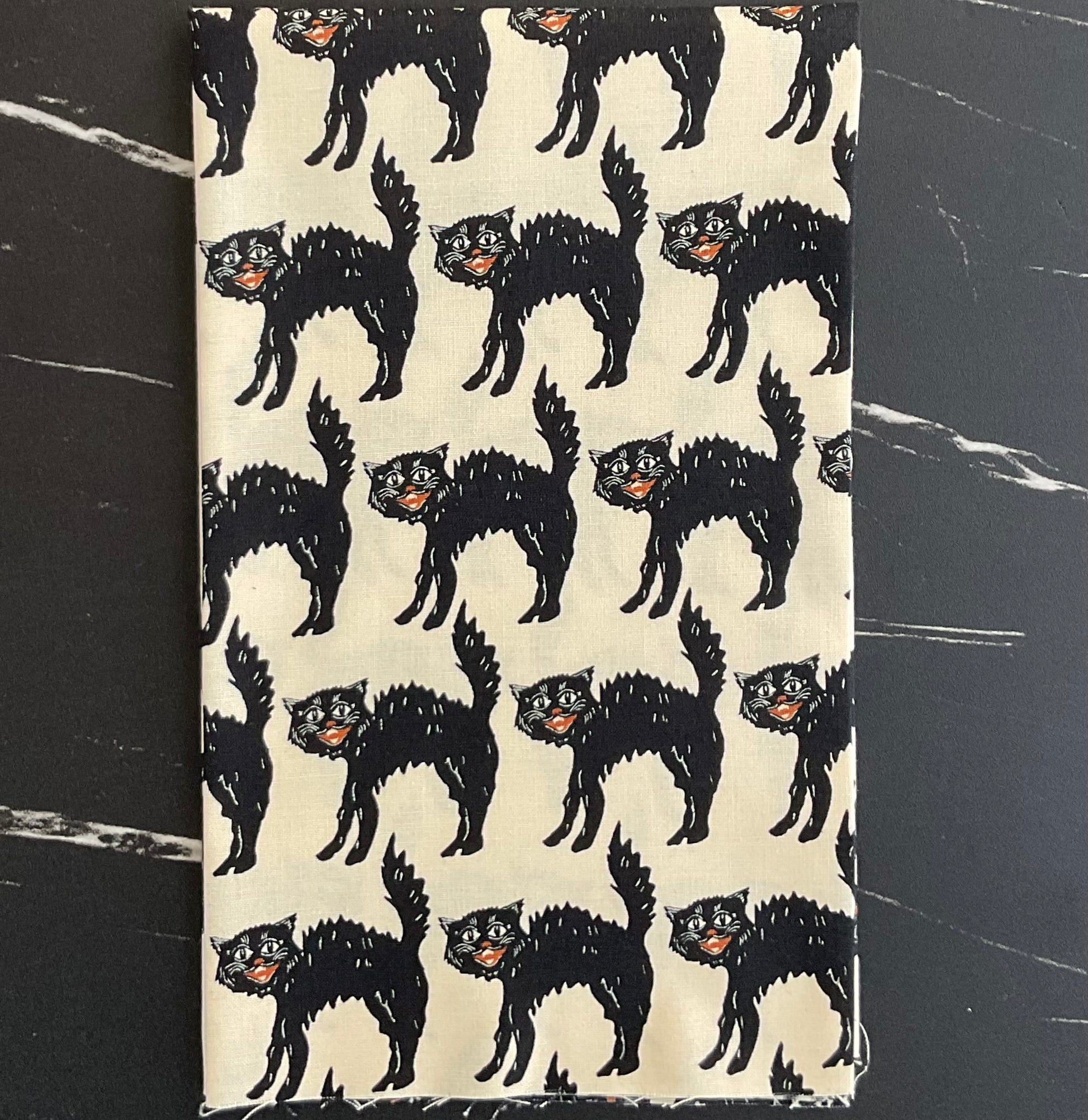 Home Sweet Haunt by Stacy Iest Hsu : Bundles