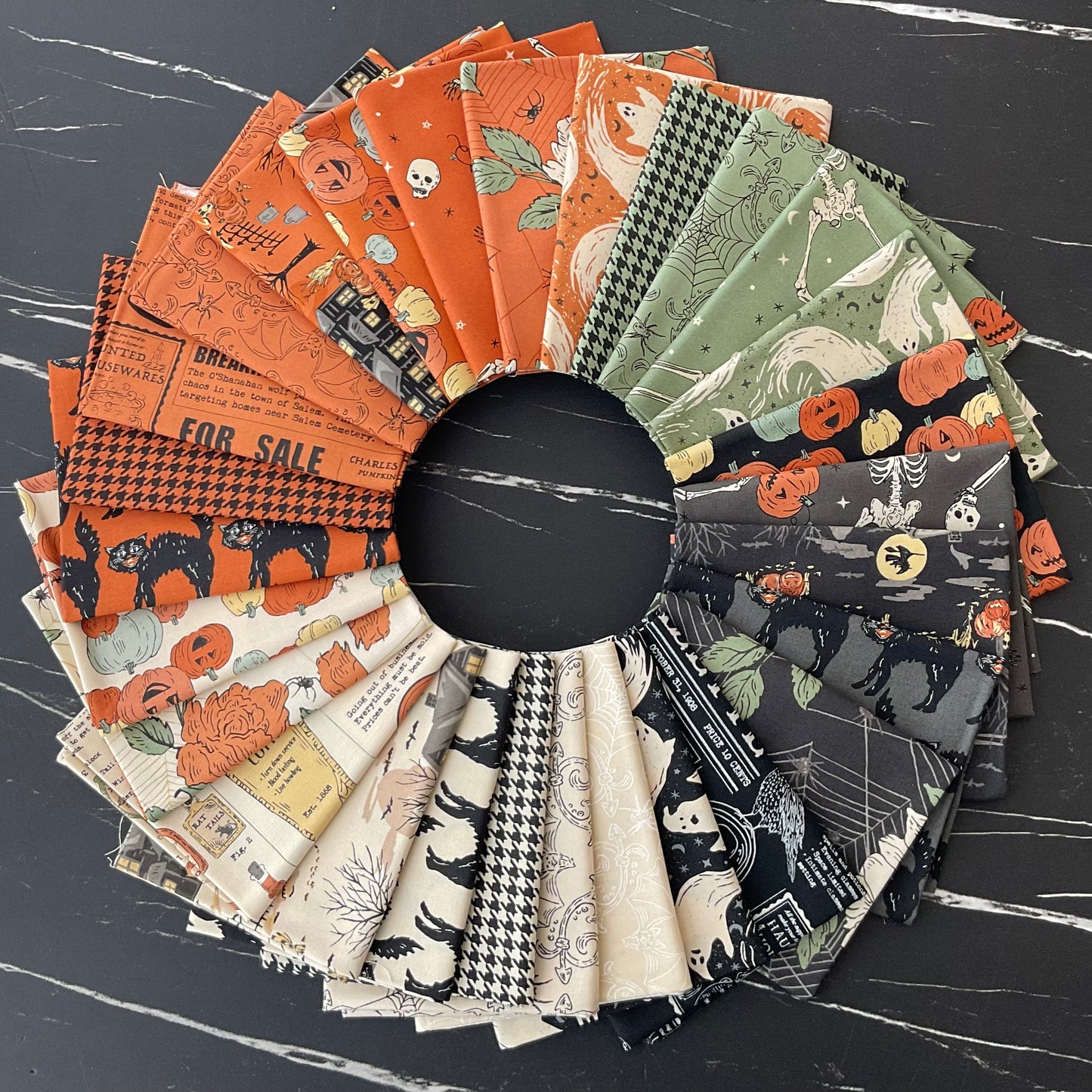 Home Sweet Haunt by Stacy Iest Hsu : Bundles