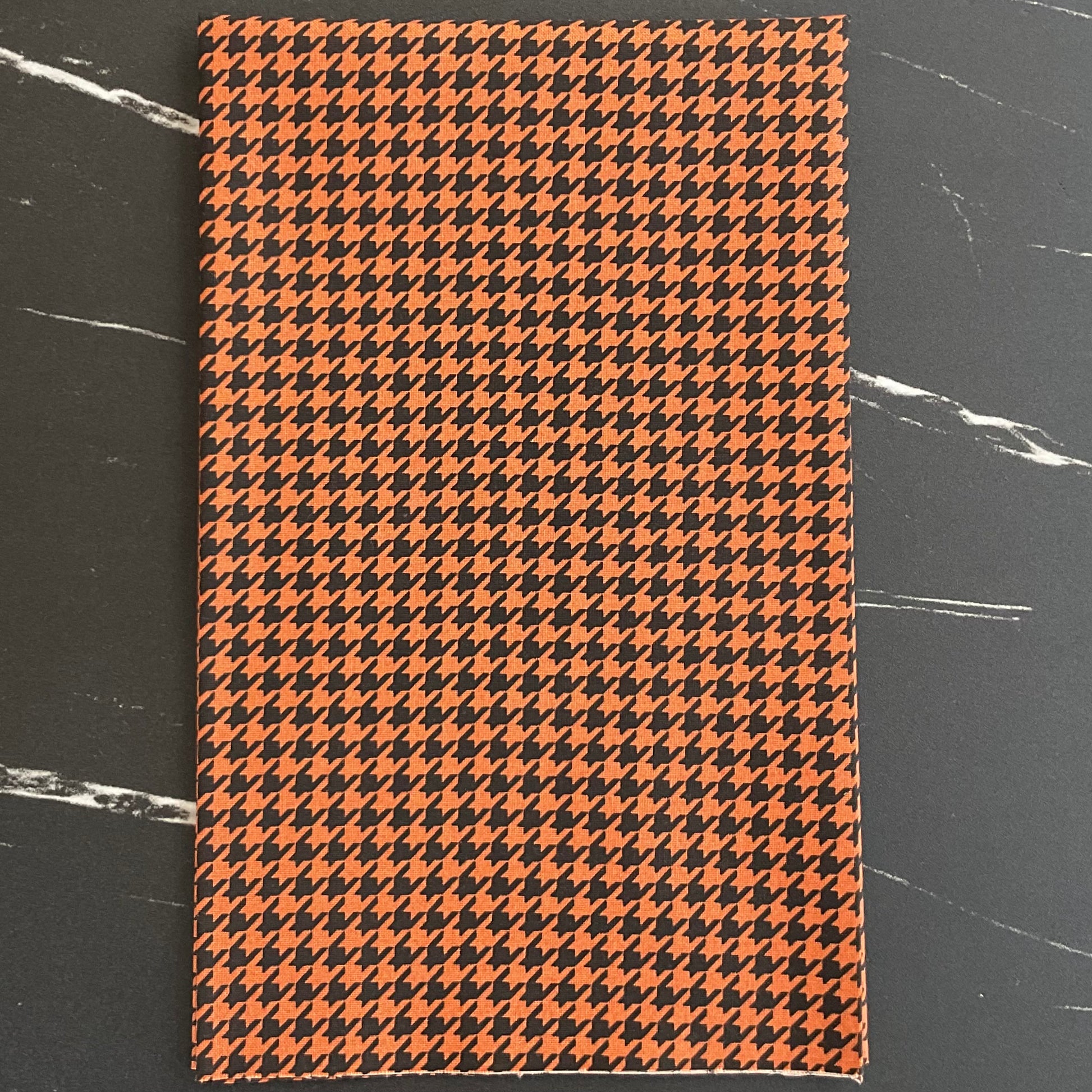 Home Sweet Haunt by Stacy Iest Hsu : Bundles