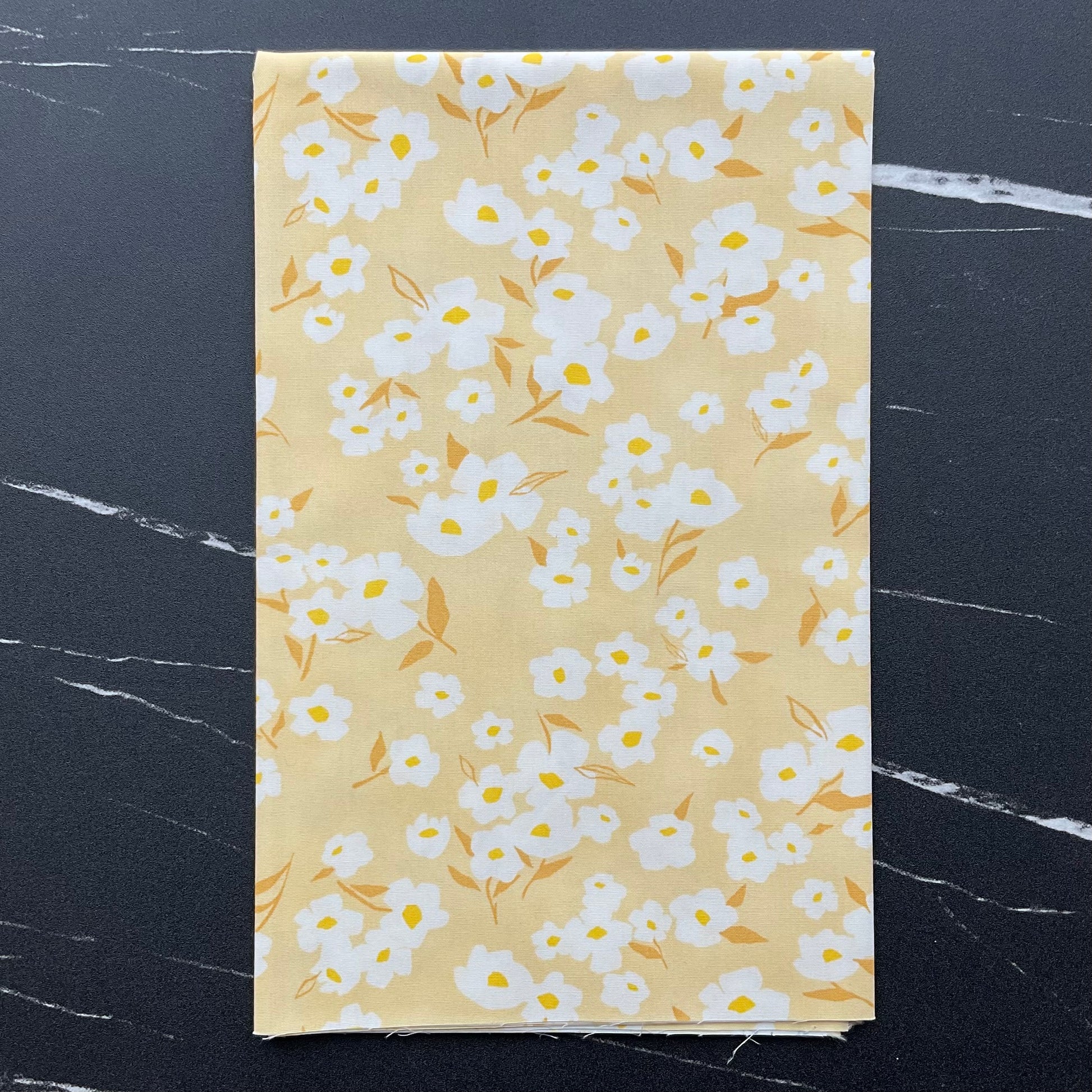 Honey Fusion by AGF Studio Spring Daisies Honey - FUSHO2606