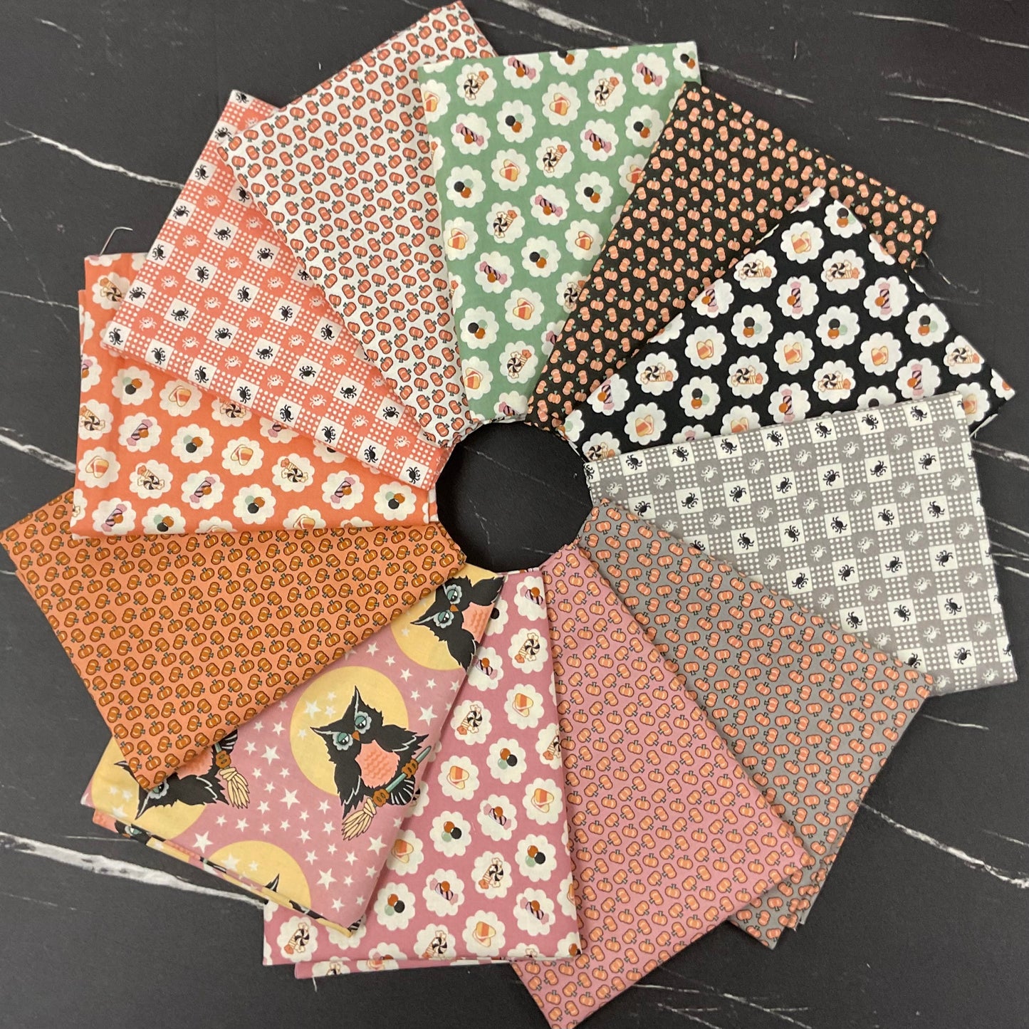 Owl O Ween by Urban Chiks : Fabric Bundles