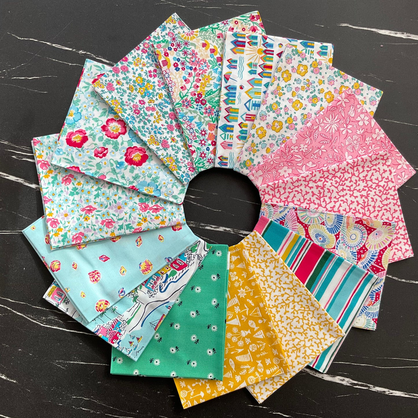 Liberty : The Riviera Collection C : Pack Fat Quarter 