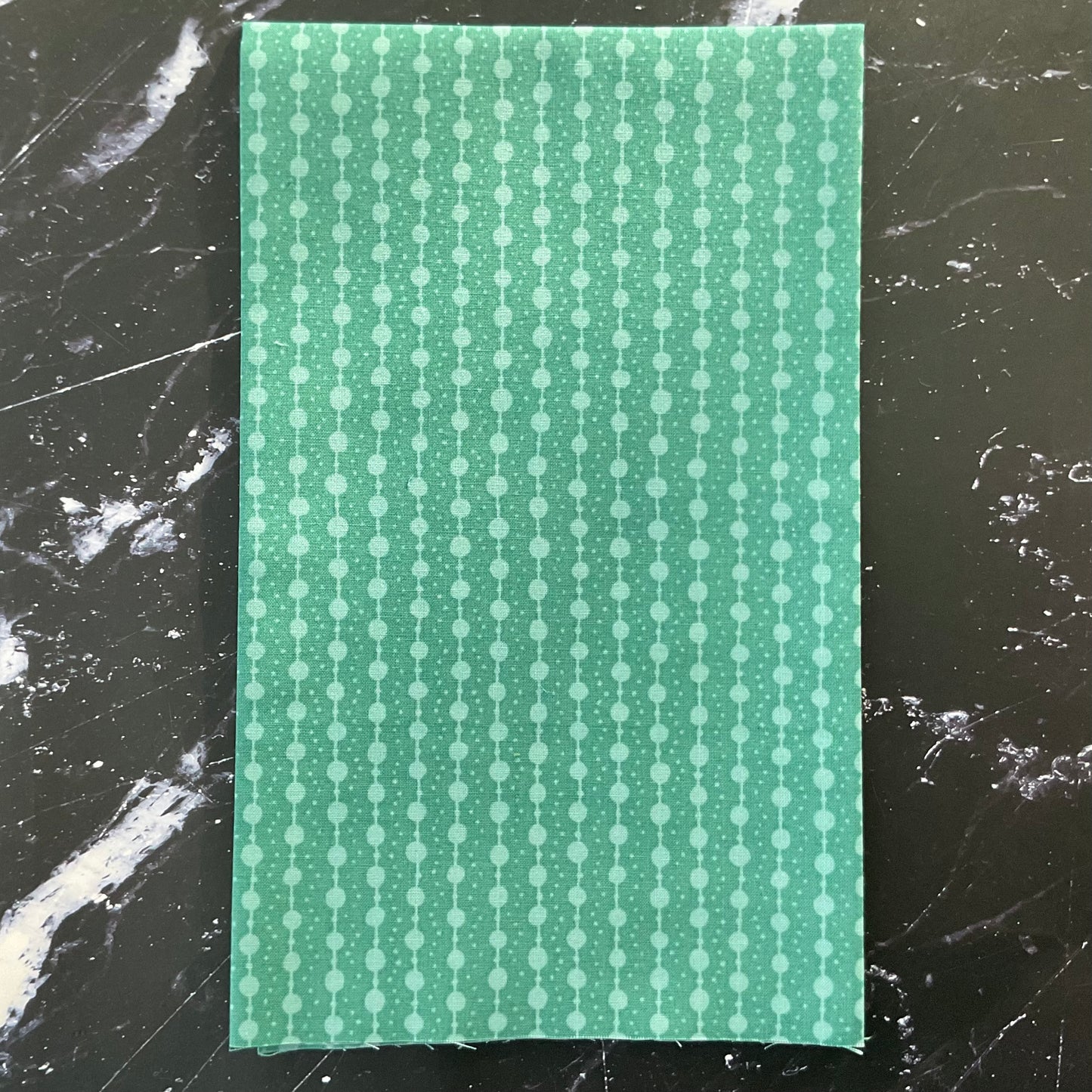 Endpaper by Jen Hewett  -  Pearls Watercress RS6047 15