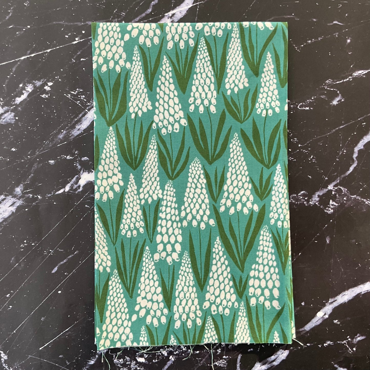 Endpaper by Jen Hewett  -   Muscari Watercress RS6041 13