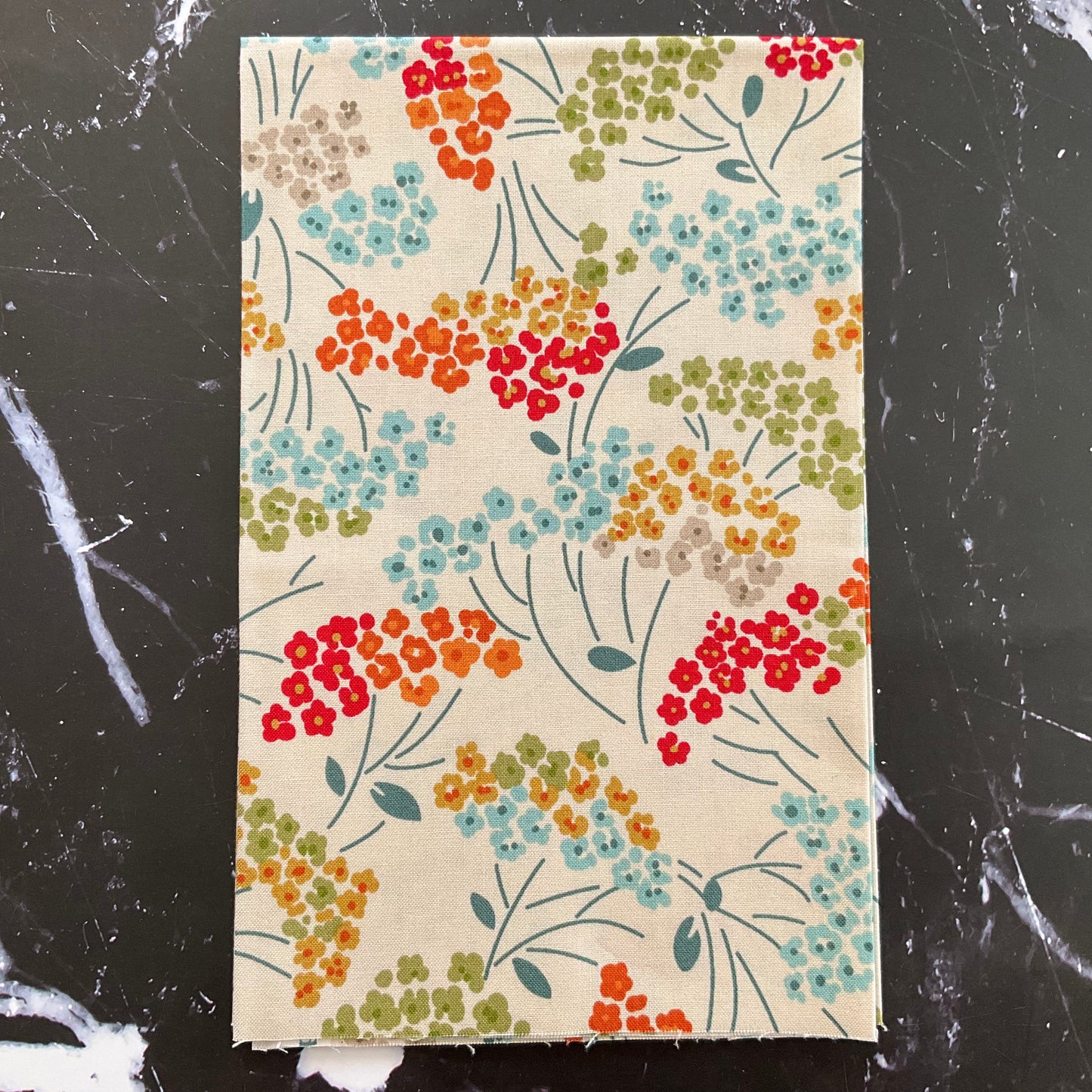 Précommande Flower Box par Renee Nanneman : Laurel Cream A-1014-L